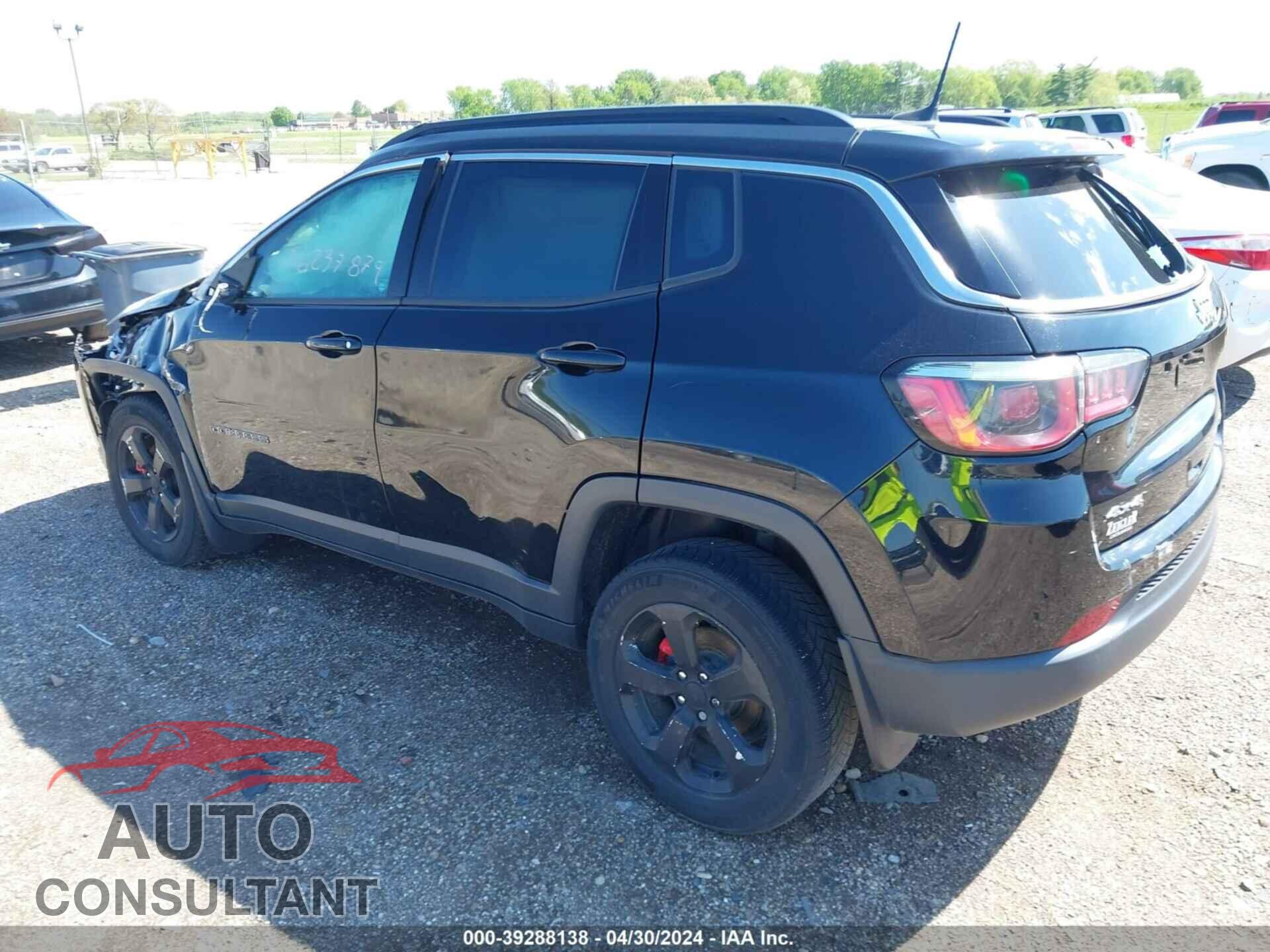 JEEP COMPASS 2018 - 3C4NJDBB8JT263737