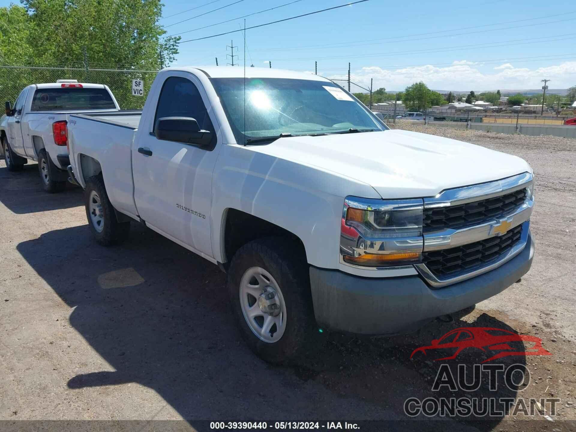 CHEVROLET SILVERADO 1500 2017 - 1GCNKNEH5HZ126745