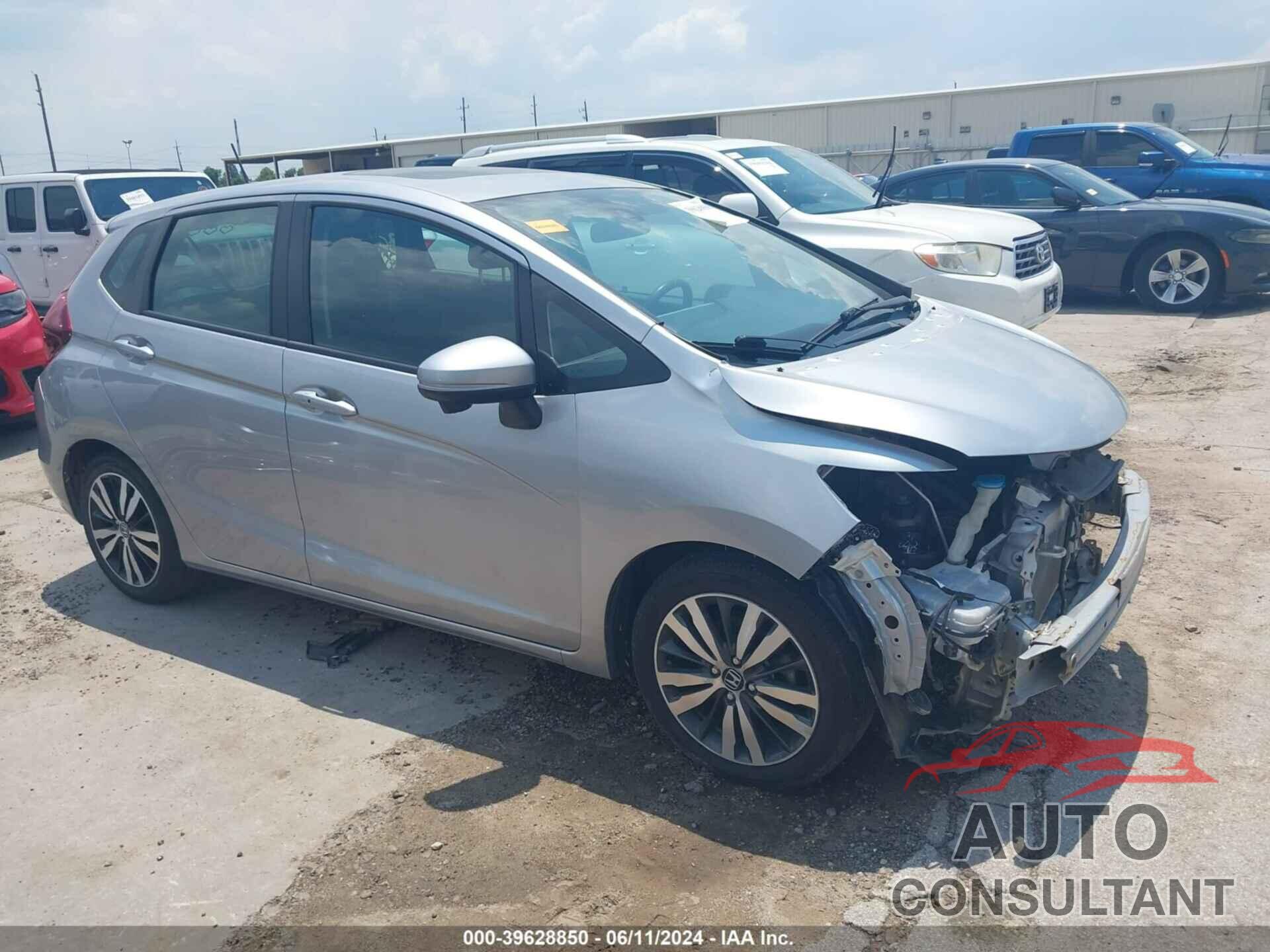 HONDA FIT 2018 - 3HGGK5H83JM727052