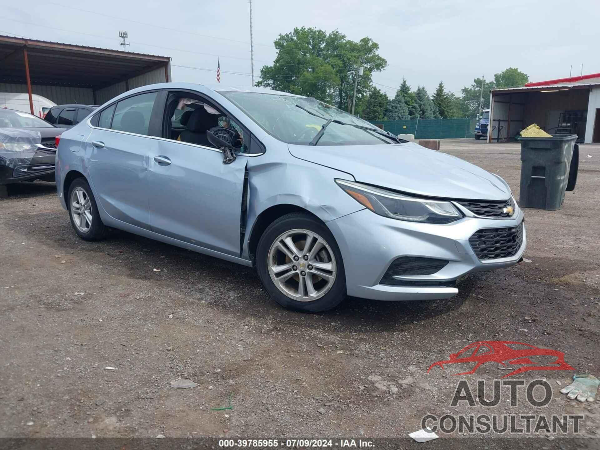 CHEVROLET CRUZE 2018 - 1G1BE5SM4J7156728