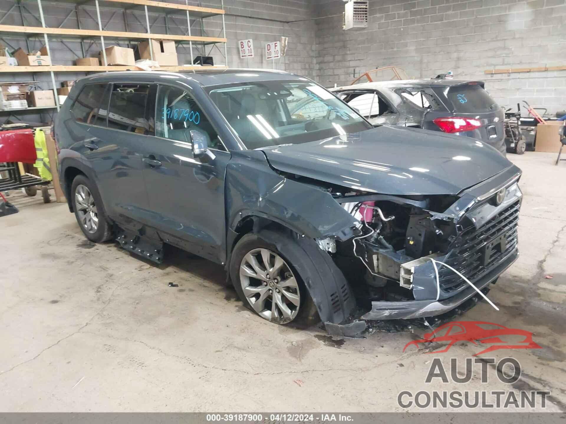 TOYOTA GRAND HIGHLANDER 2024 - 5TDAAAB54RS017183