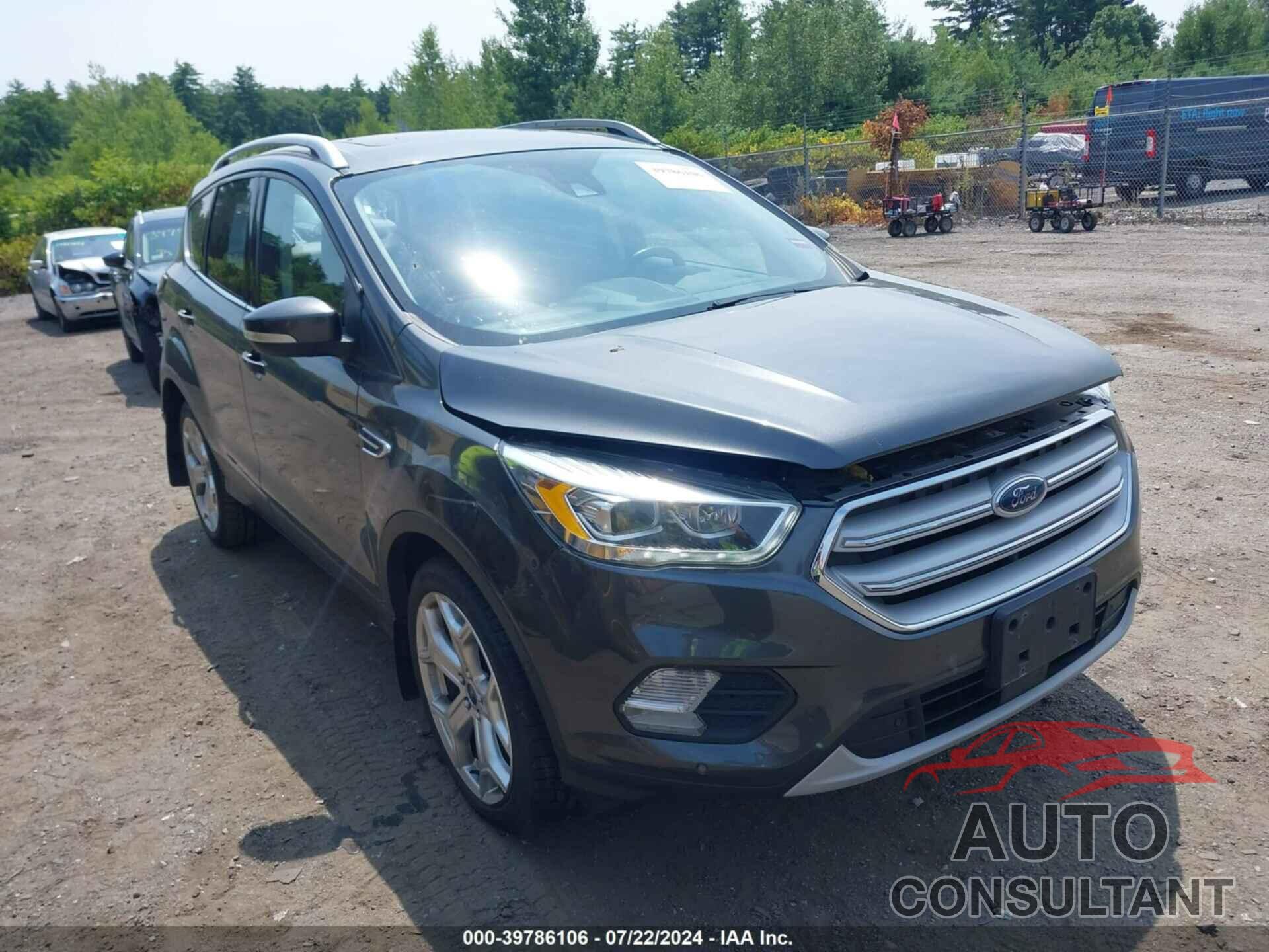 FORD ESCAPE 2018 - 1FMCU9J92JUB12839