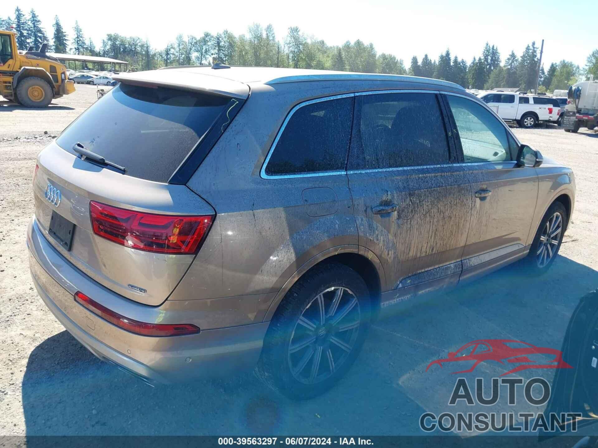 AUDI Q7 2019 - WA1LAAF71KD034832