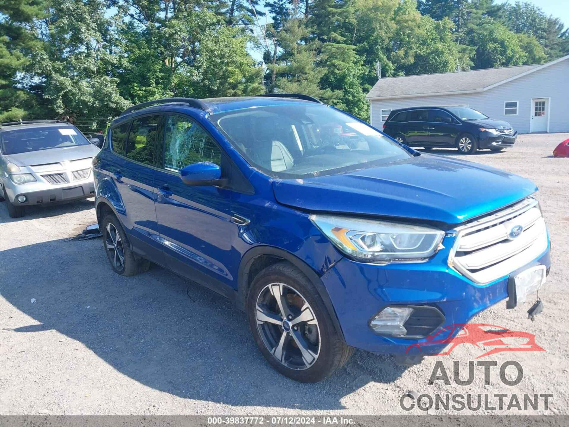 FORD ESCAPE 2018 - 1FMCU9HD6JUA81752