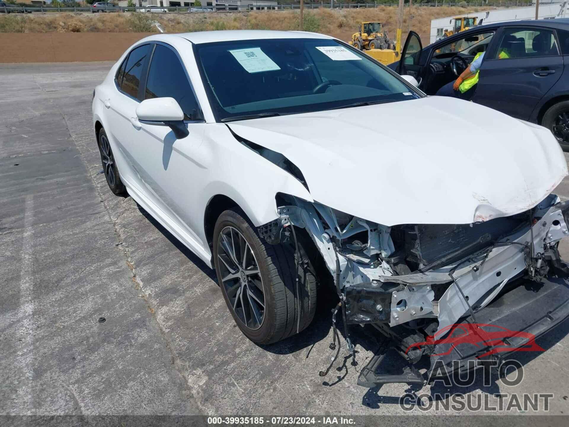 TOYOTA CAMRY 2024 - 4T1G11AK7RU850548