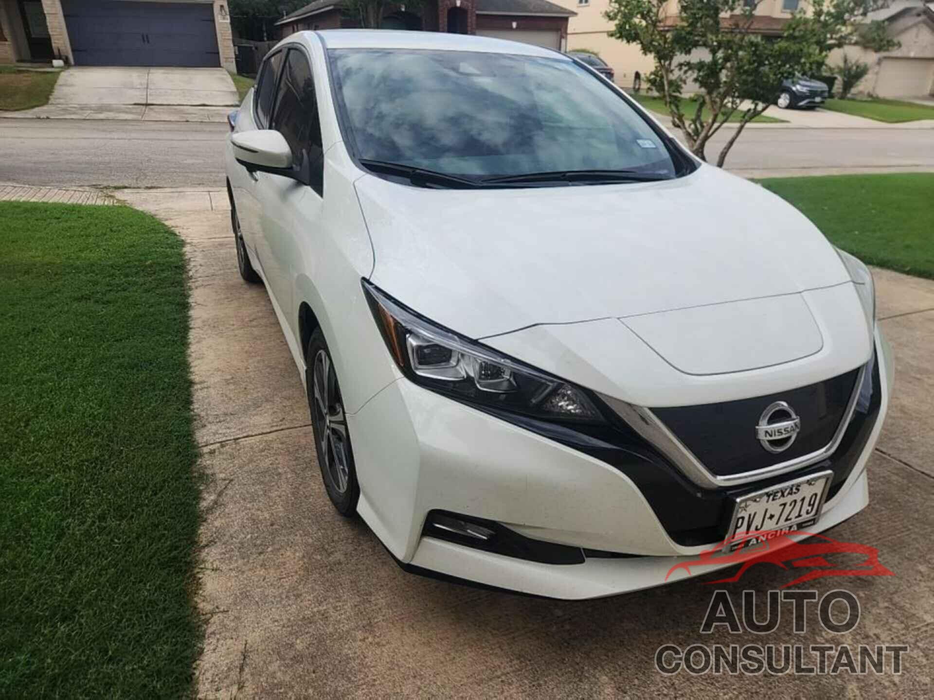 NISSAN LEAF 2021 - 1N4BZ1DVXMC555221