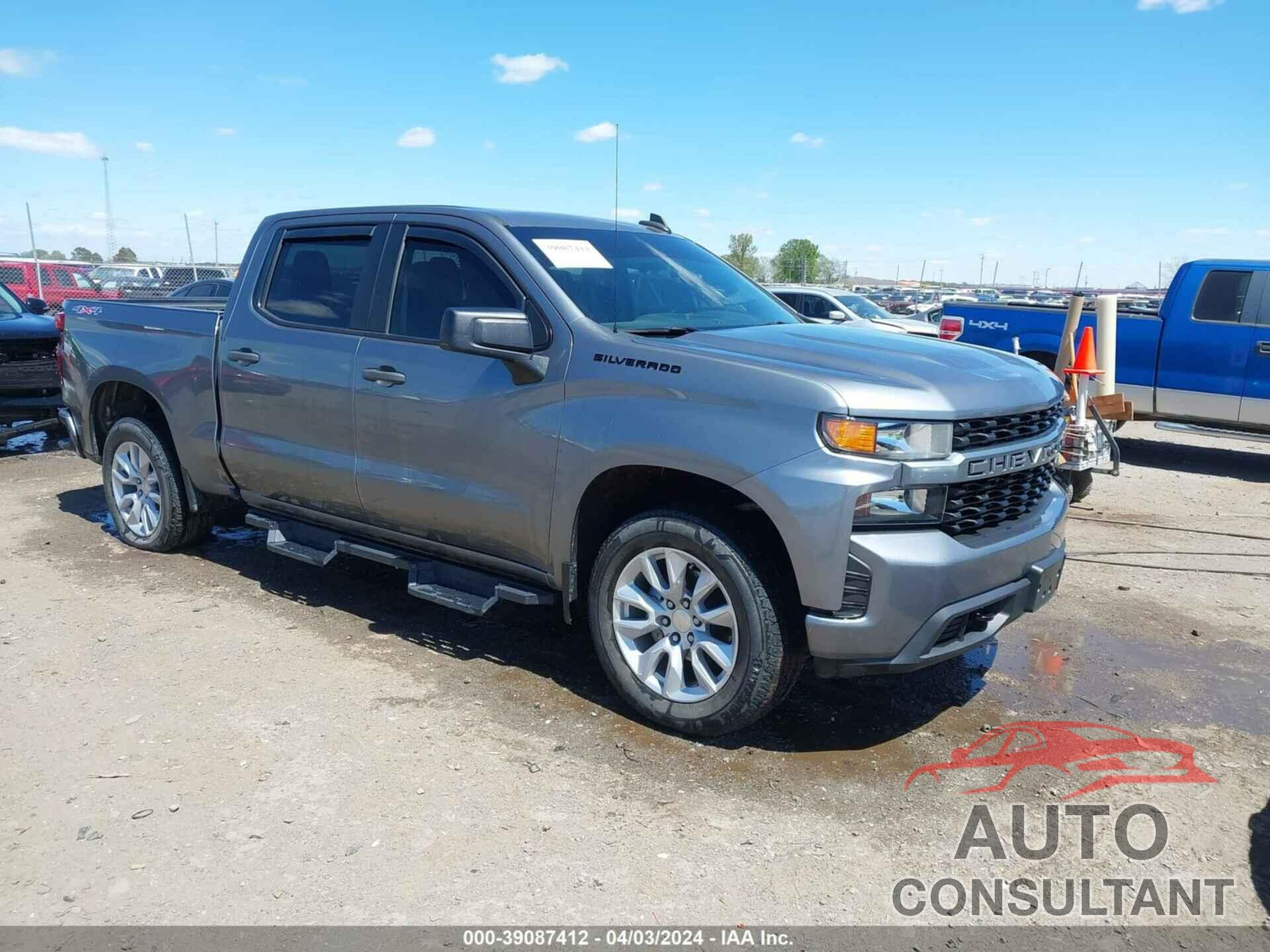 CHEVROLET SILVERADO 1500 2021 - 3GCUYBEF8MG135022