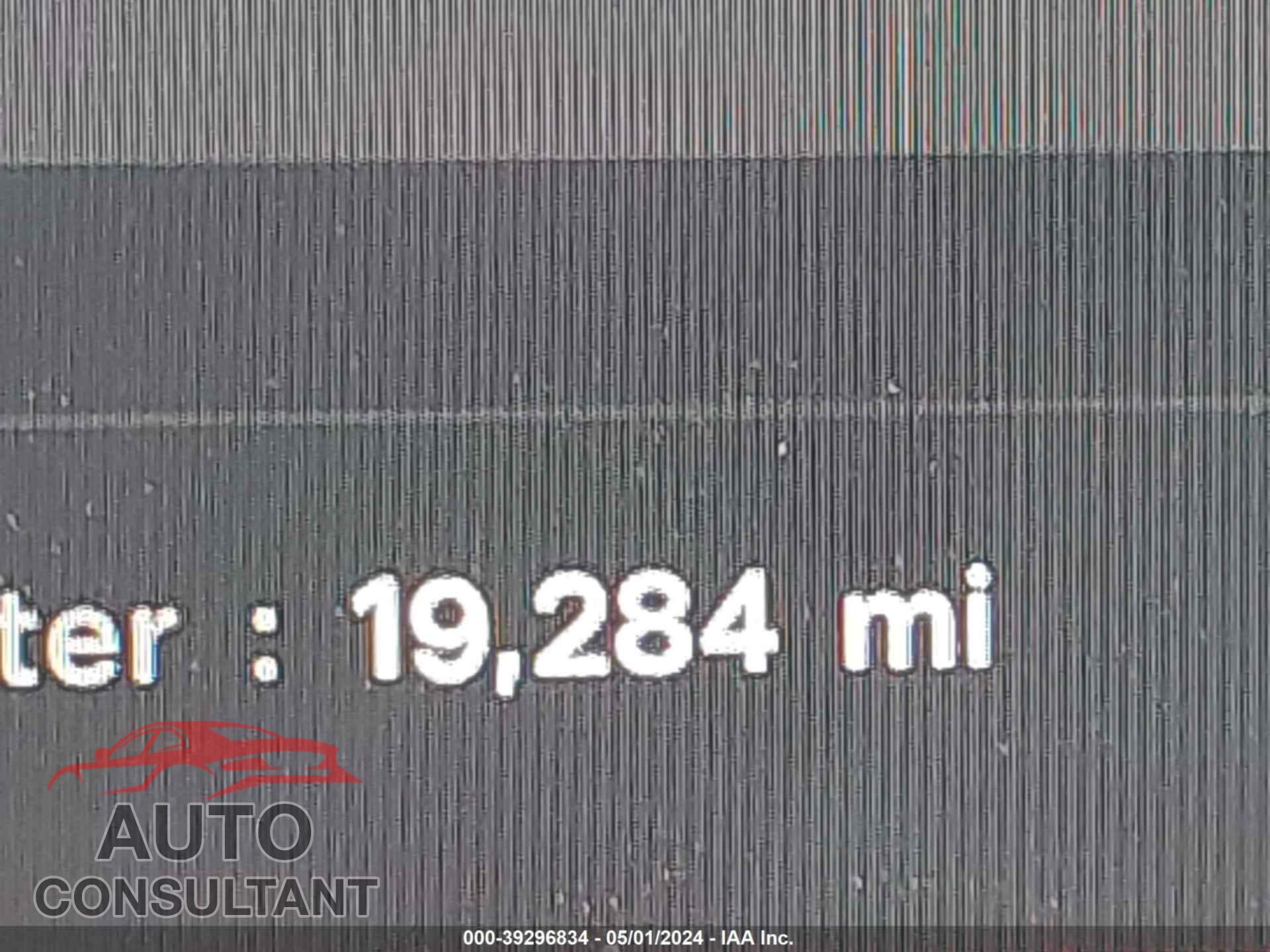 TESLA MODEL 3 2023 - 5YJ3E1EA3PF647686