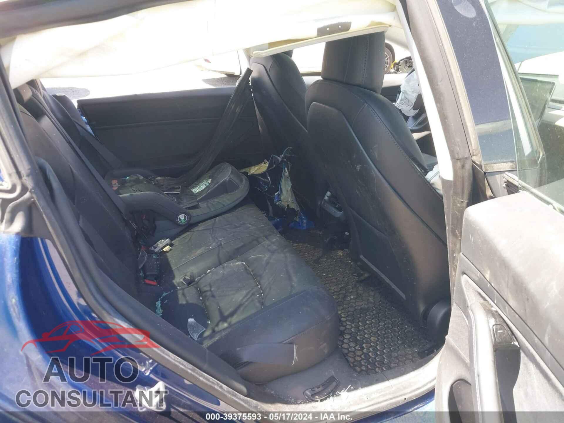 TESLA MODEL 3 2020 - 5YJ3E1EB2LF664546