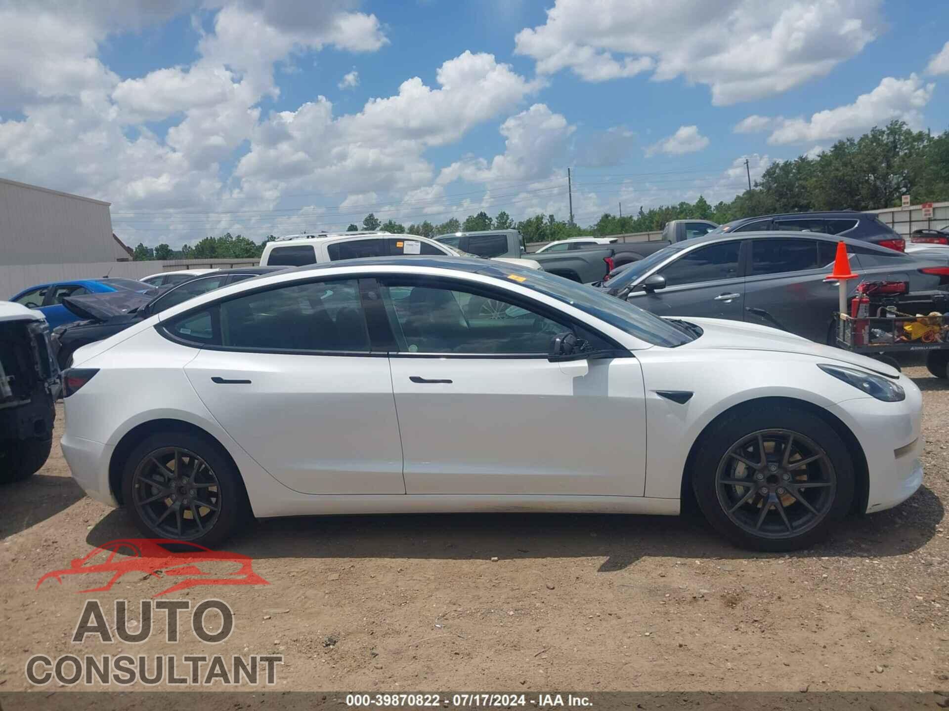 TESLA MODEL 3 2023 - 5YJ3E1EA7PF437138