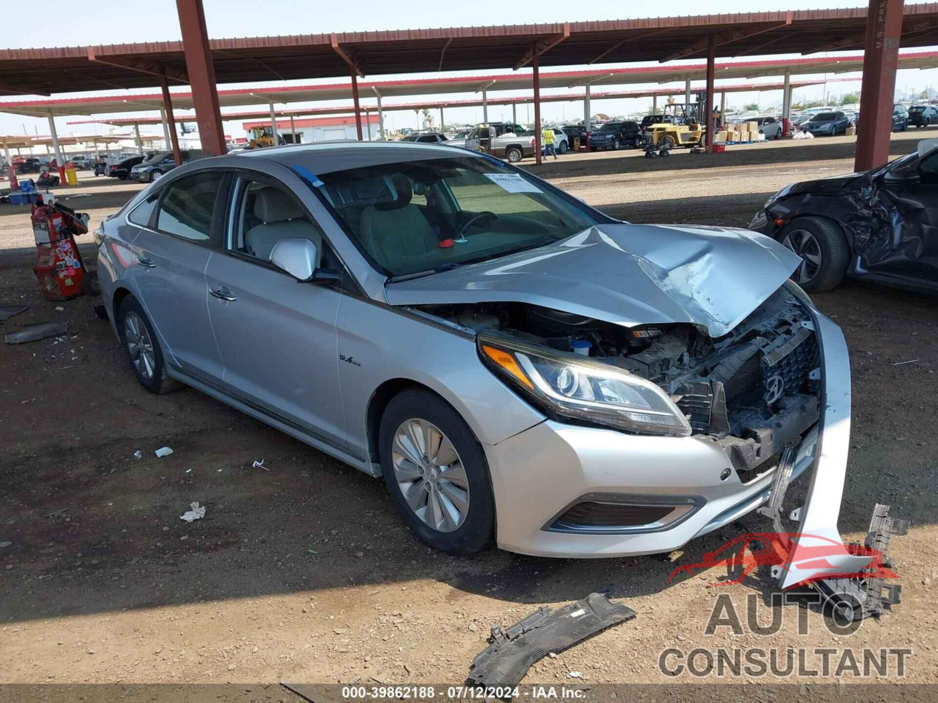 HYUNDAI SONATA HYBRID 2017 - KMHE24L10HA054167