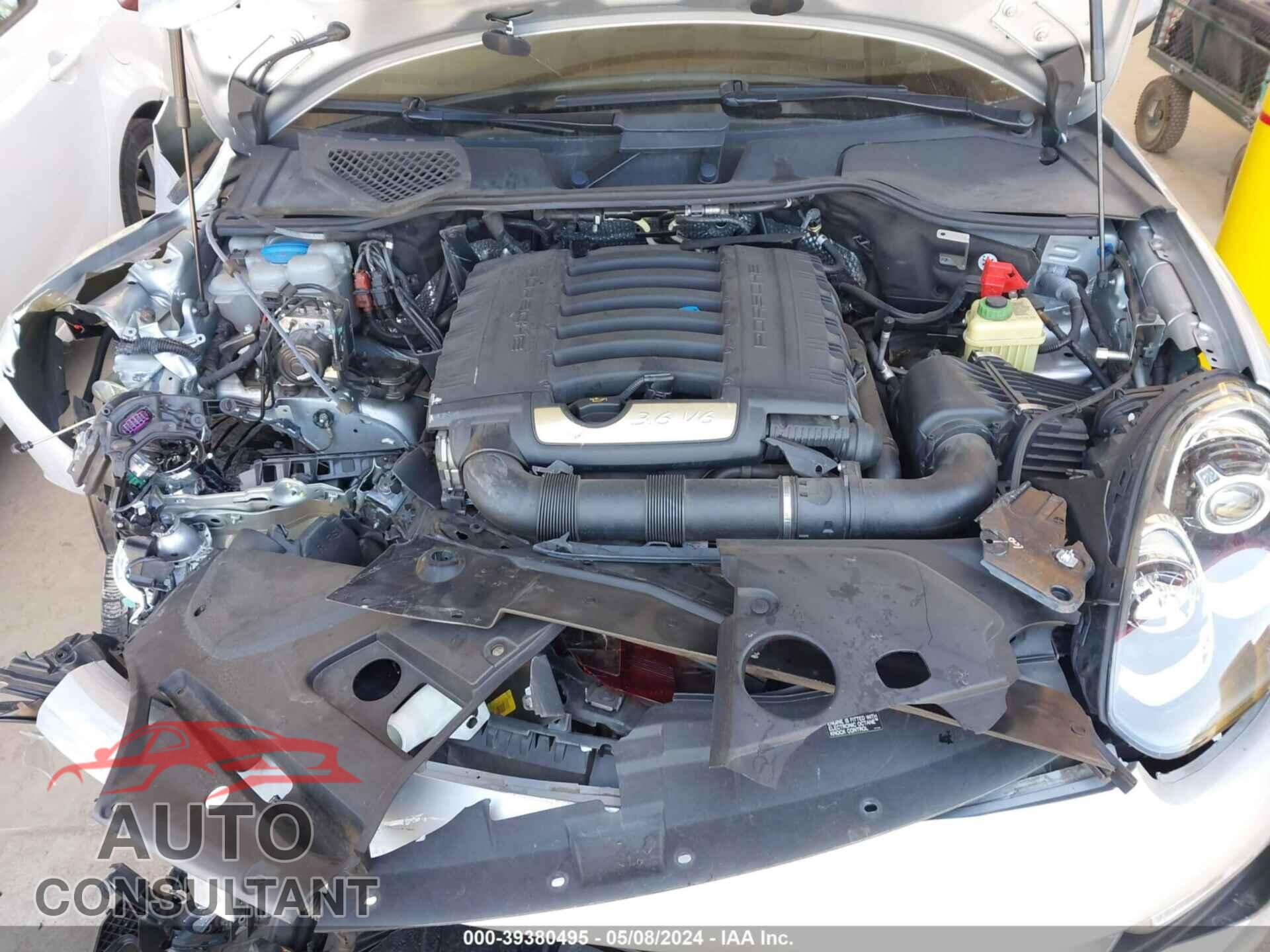 PORSCHE CAYENNE 2016 - WP1AA2A29GLA04228