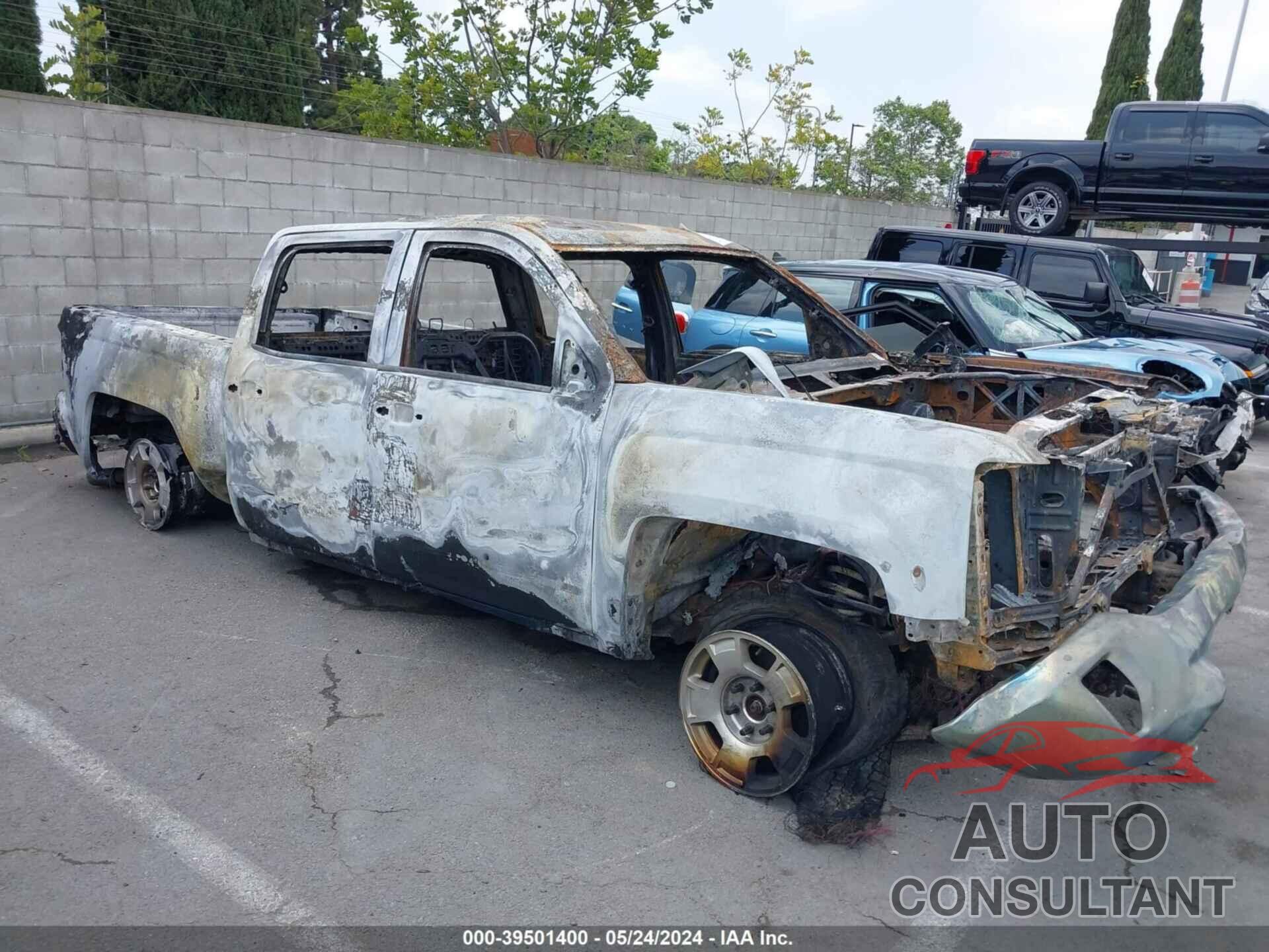 CHEVROLET SILVERADO 1500 2016 - 3GCUKREC7GG338259