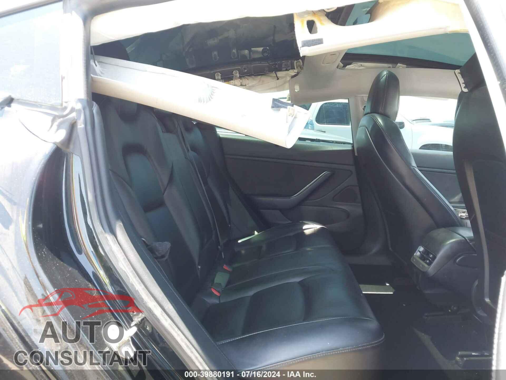TESLA MODEL 3 2018 - 5YJ3E1EA2JF018671