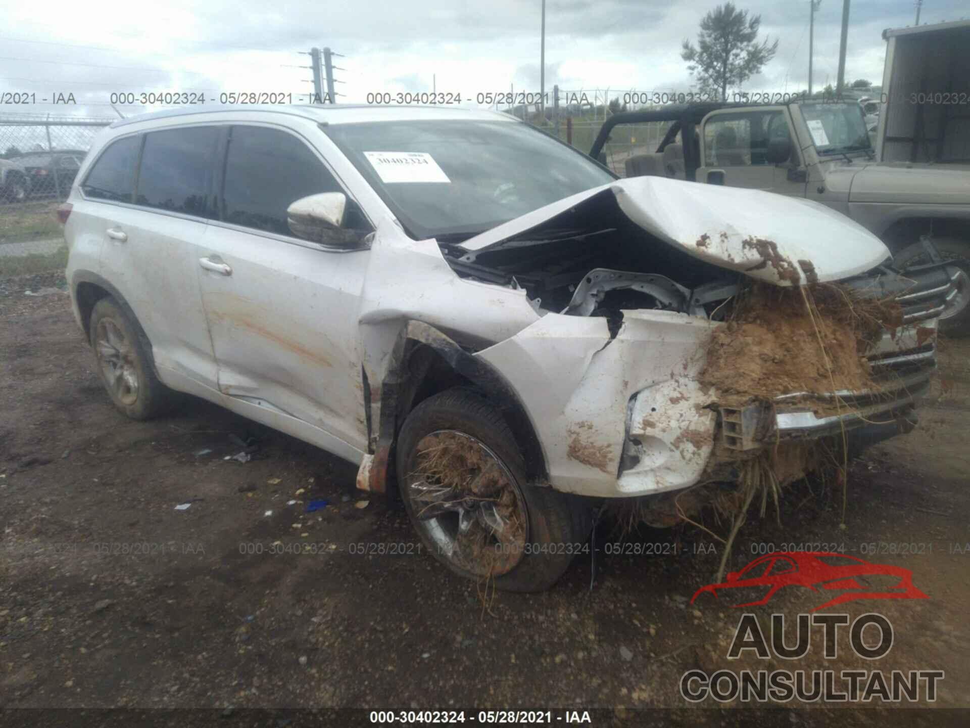 TOYOTA HIGHLANDER 2019 - 5TDYZRFH0KS293571