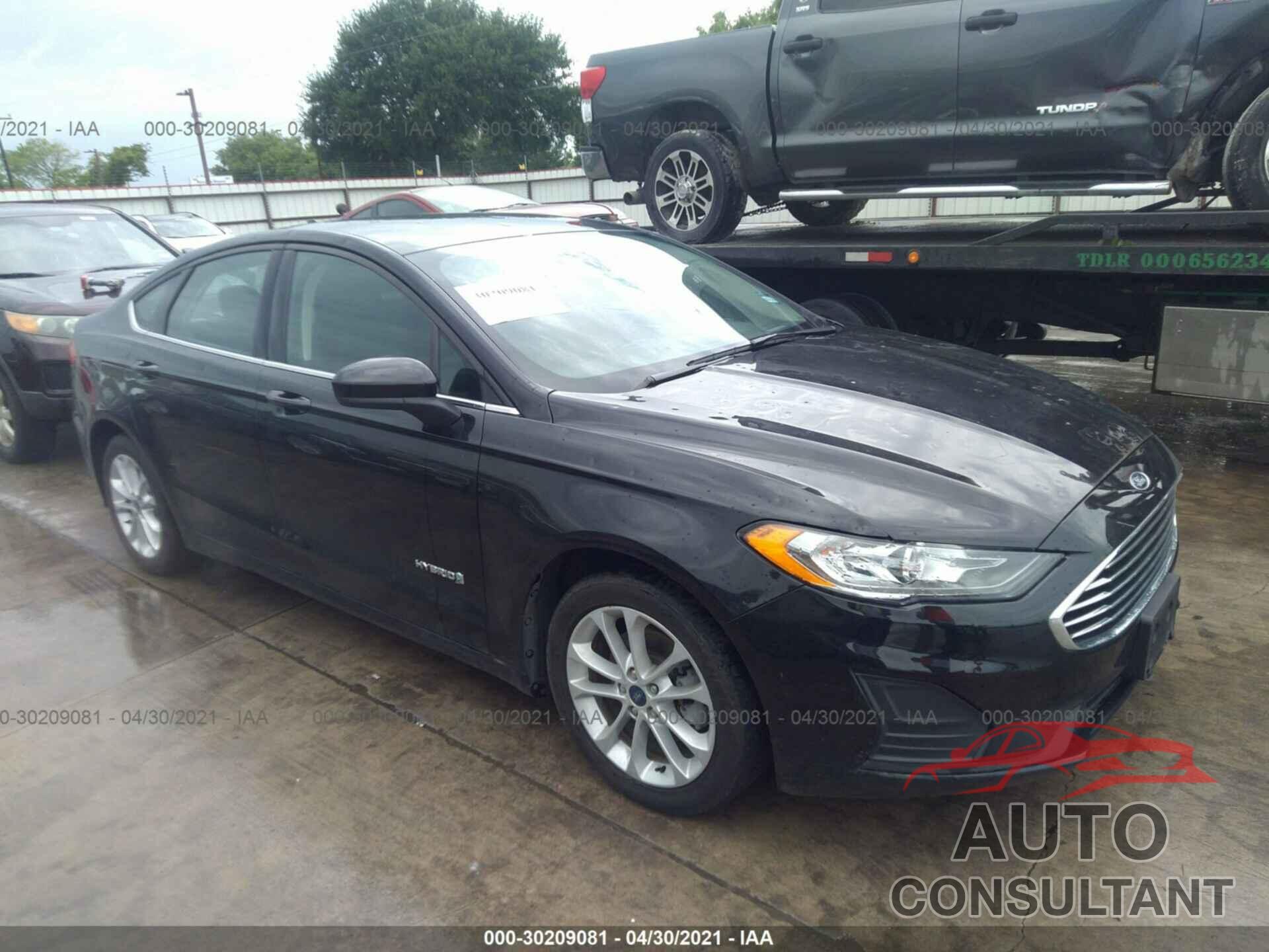 FORD FUSION HYBRID 2019 - 3FA6P0LU5KR139974