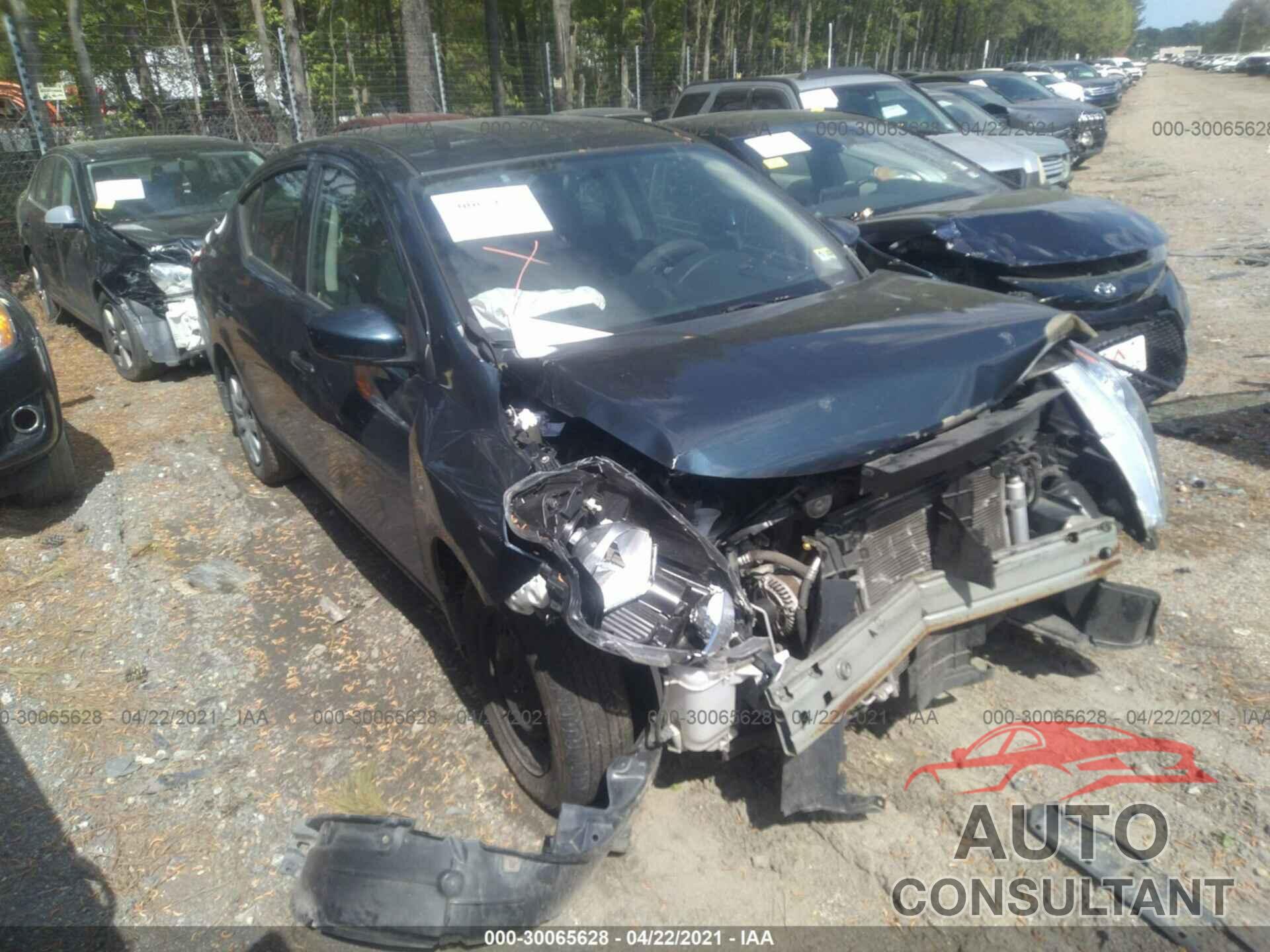 NISSAN VERSA 2016 - 3N1CN7AP9GL848557