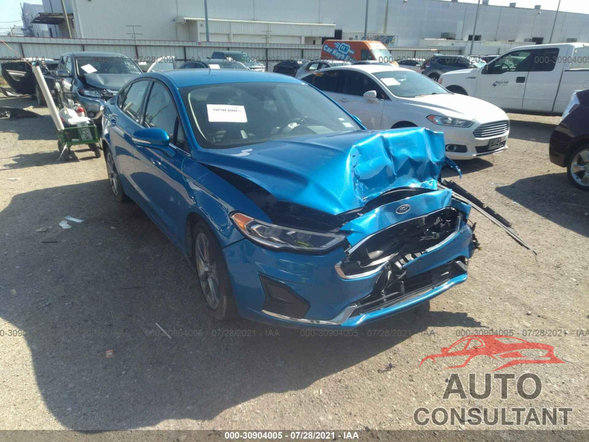 FORD FUSION 2020 - 3FA6P0CD0LR192101