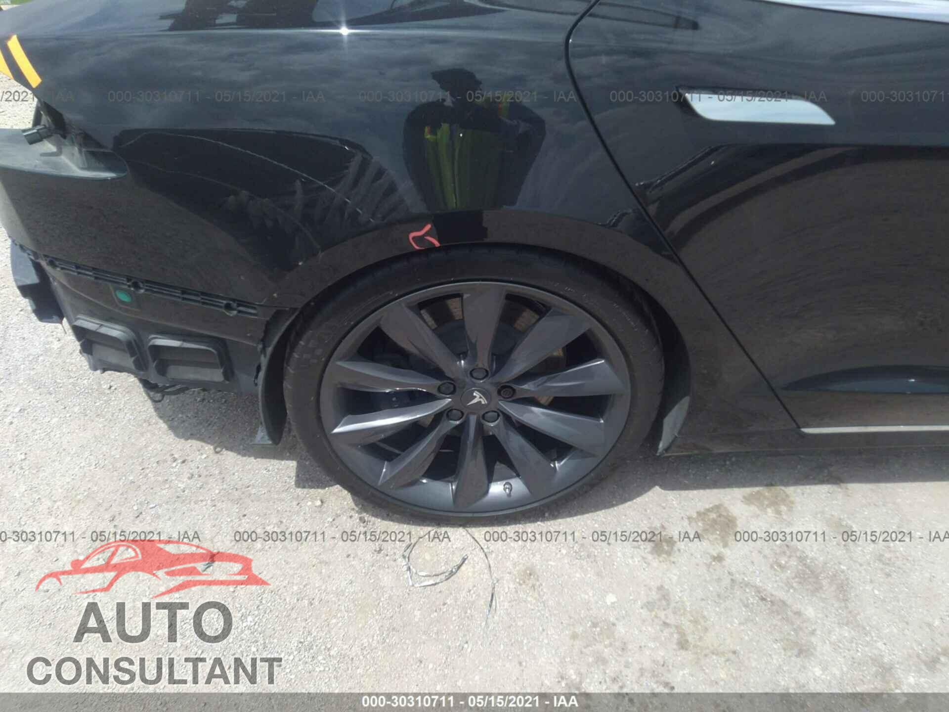 TESLA MODEL S 2017 - 5YJSA1E2XHF219275