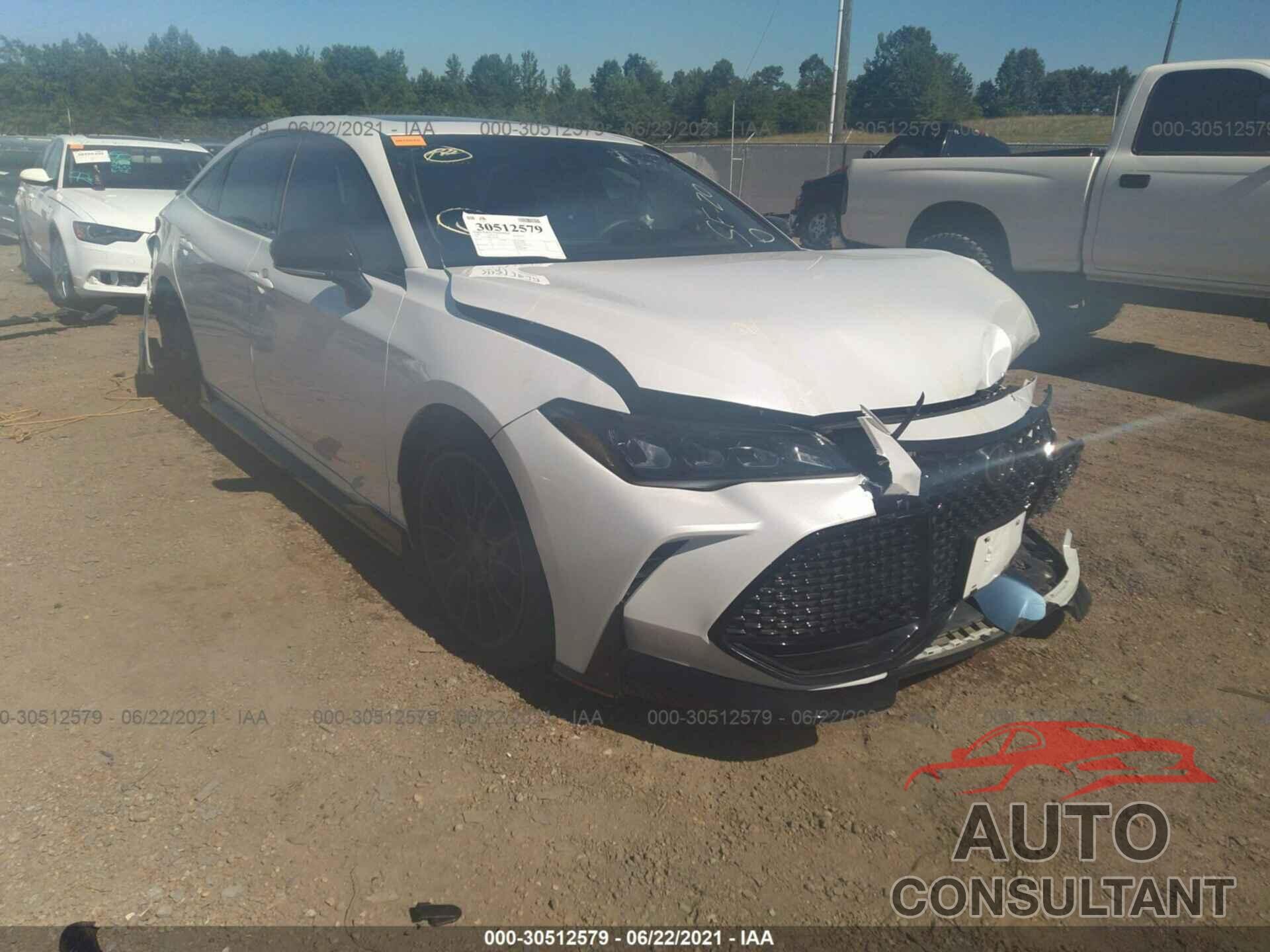 TOYOTA AVALON 2020 - 4T1FZ1FB9LU047082