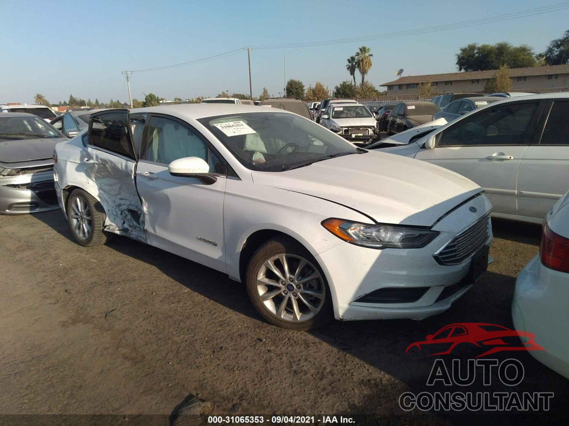 FORD FUSION 2017 - 3FA6P0LU3HR355153