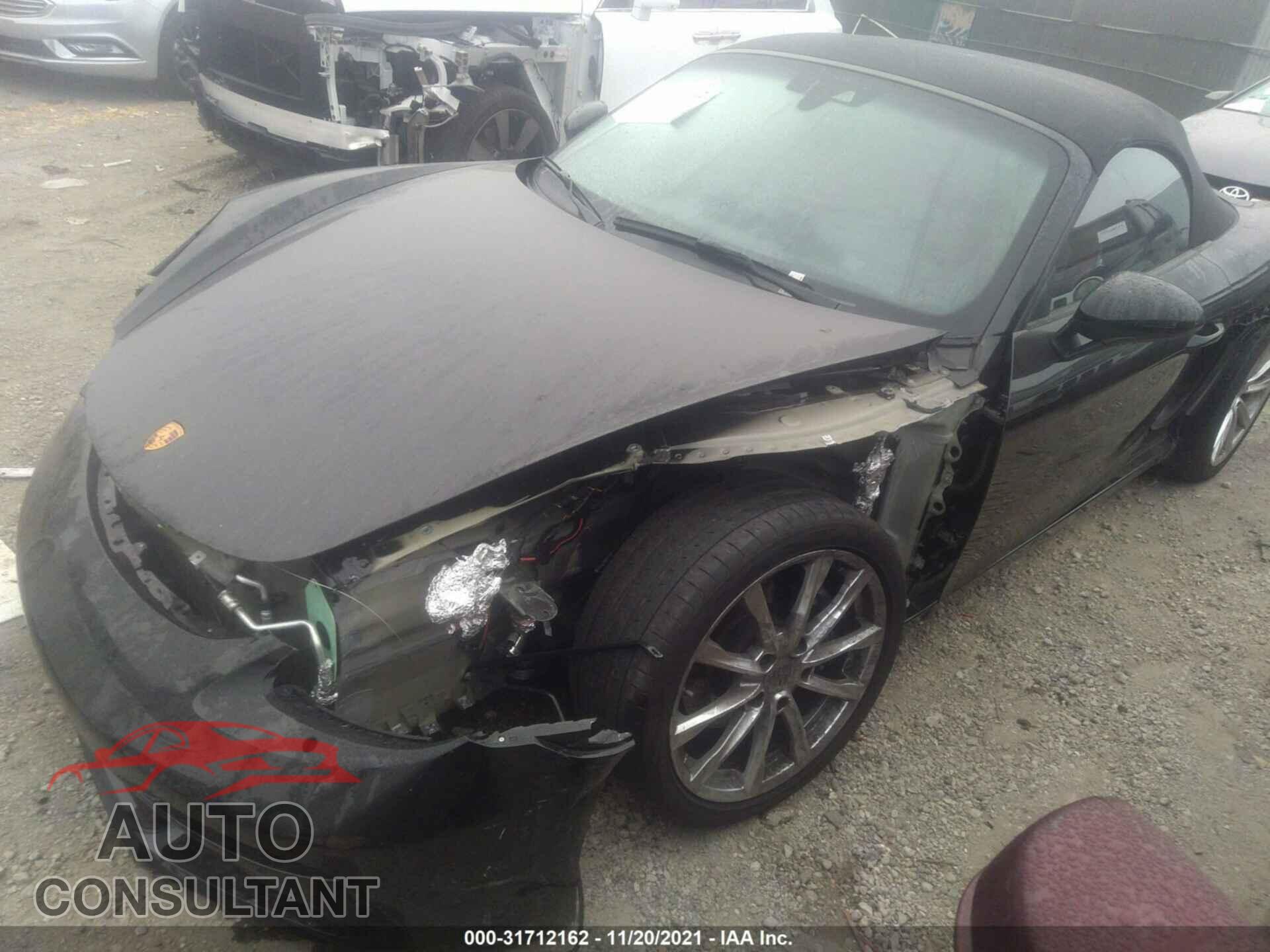 PORSCHE 718 BOXSTER 2021 - WP0CA2A82MS210460