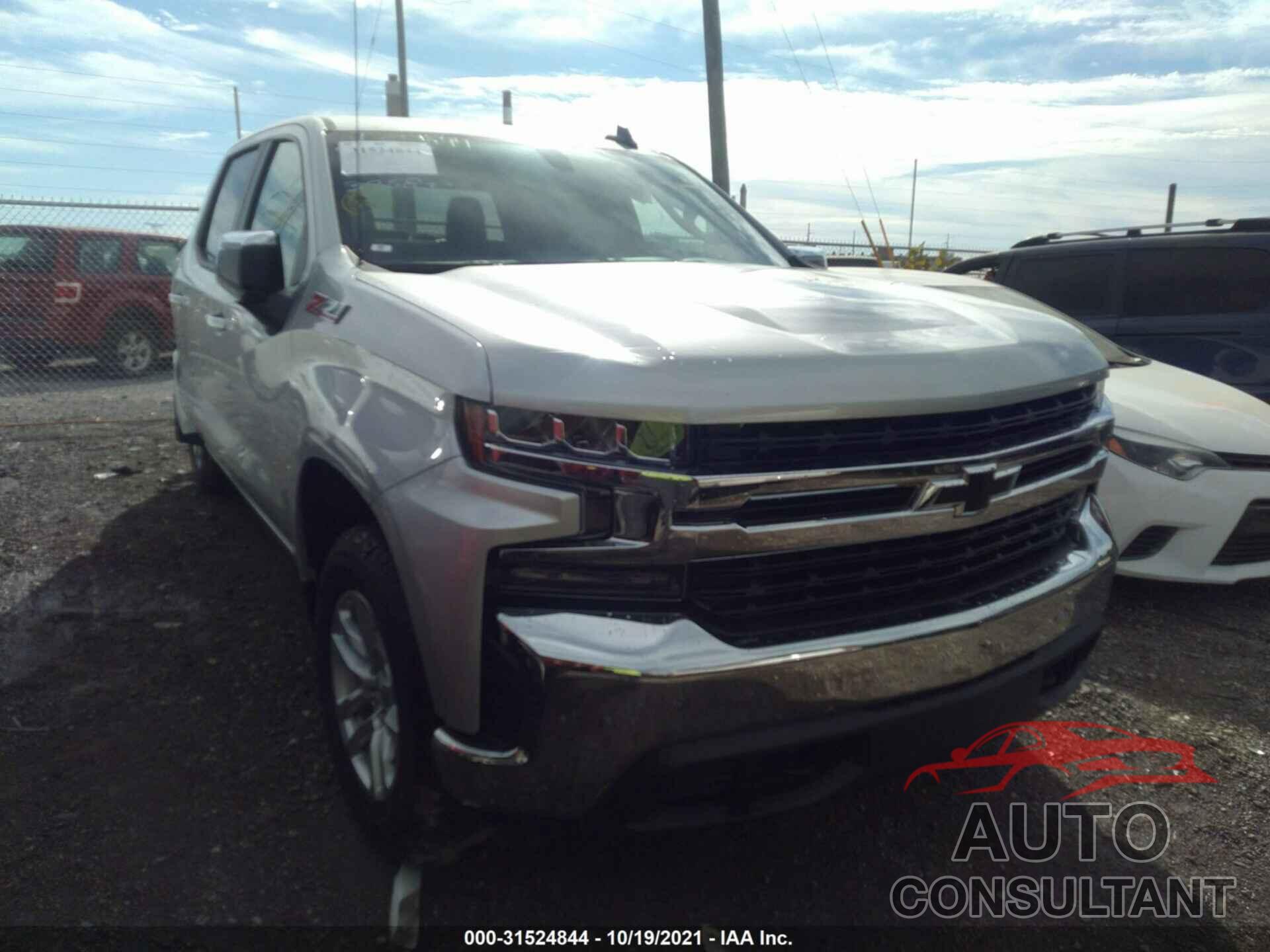 CHEVROLET SILVERADO 1500 2021 - 1GCUYDED8MZ395849