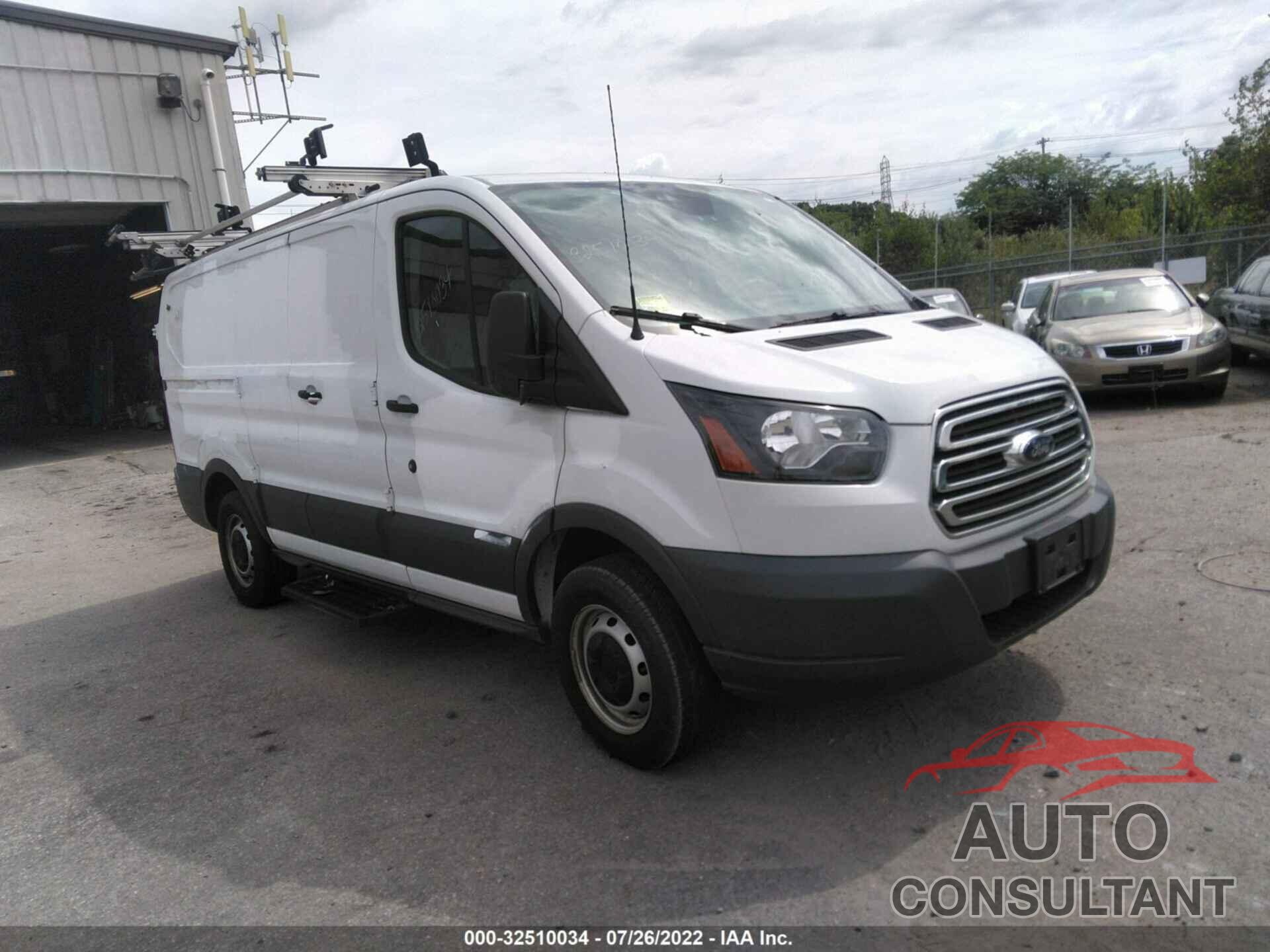 FORD TRANSIT VAN 2018 - 1FTYR1ZMXJKA51371