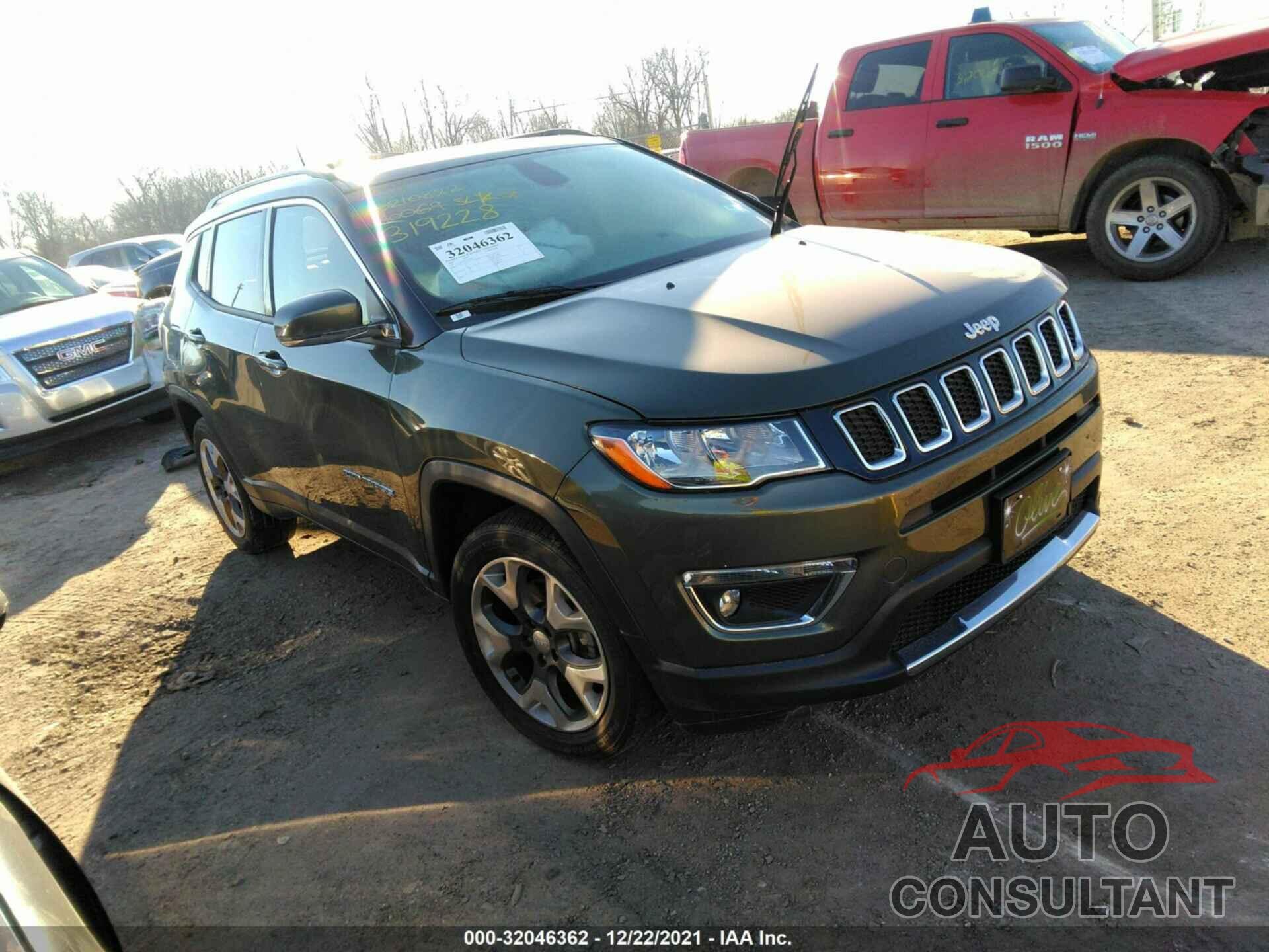 JEEP COMPASS 2018 - 3C4NJDCB7JT319228