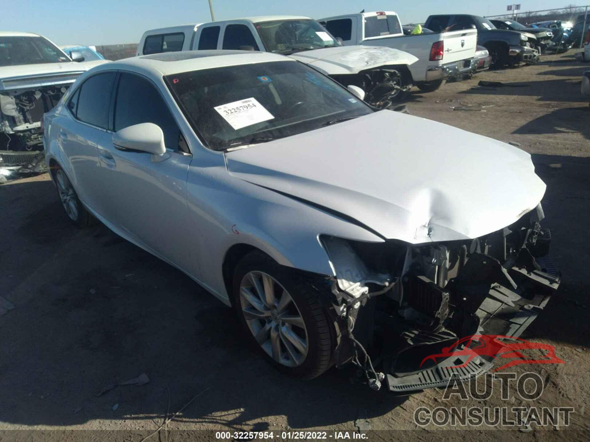 LEXUS IS 200T 2016 - JTHBA1D29G5004678