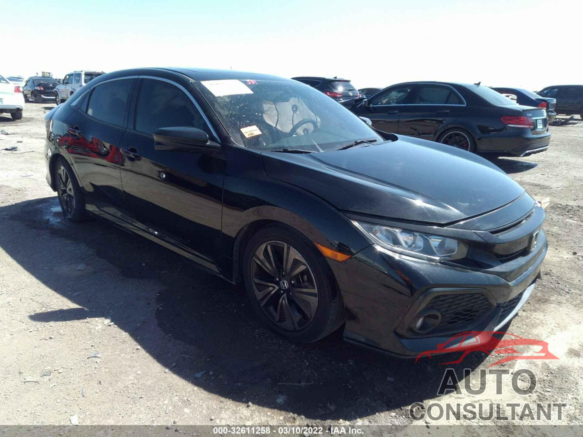 HONDA CIVIC HATCHBACK 2017 - SHHFK7H57HU229705