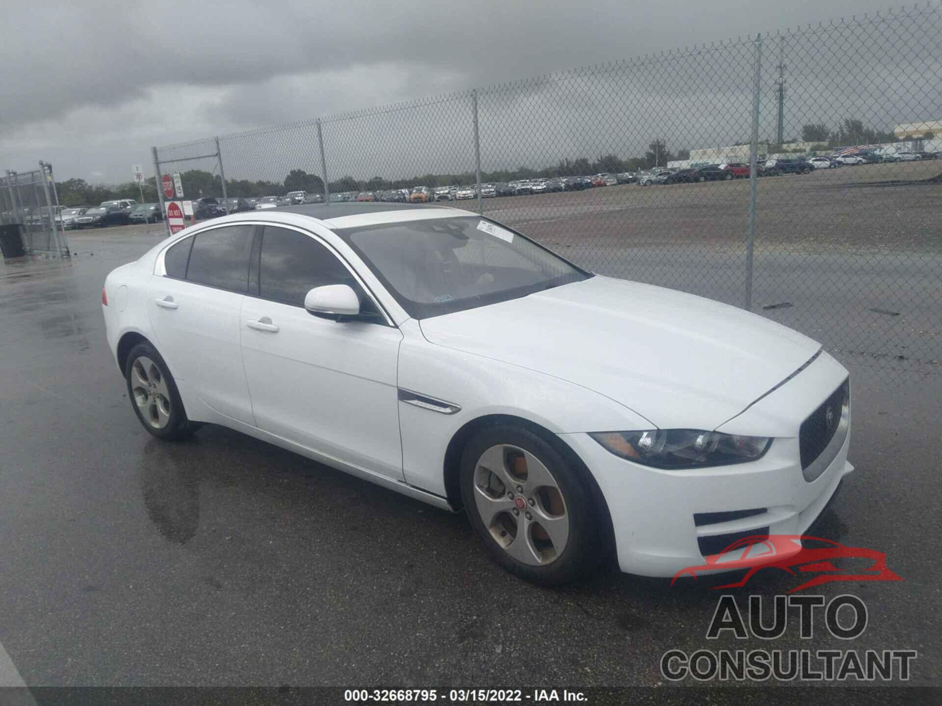 JAGUAR XE 2018 - SAJAR4FX3JCP32517