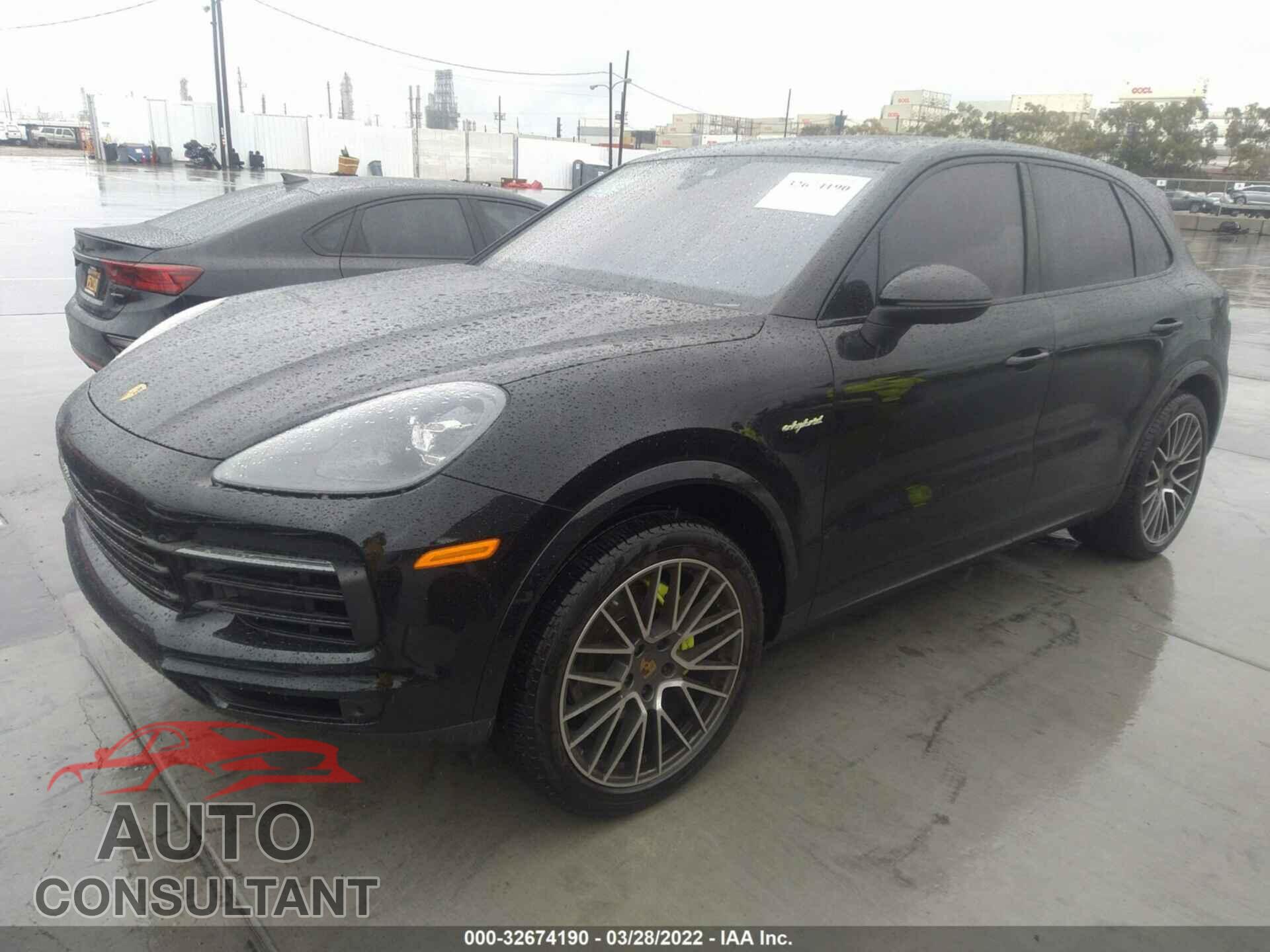 PORSCHE CAYENNE 2019 - WP1AE2AY3KDA50665