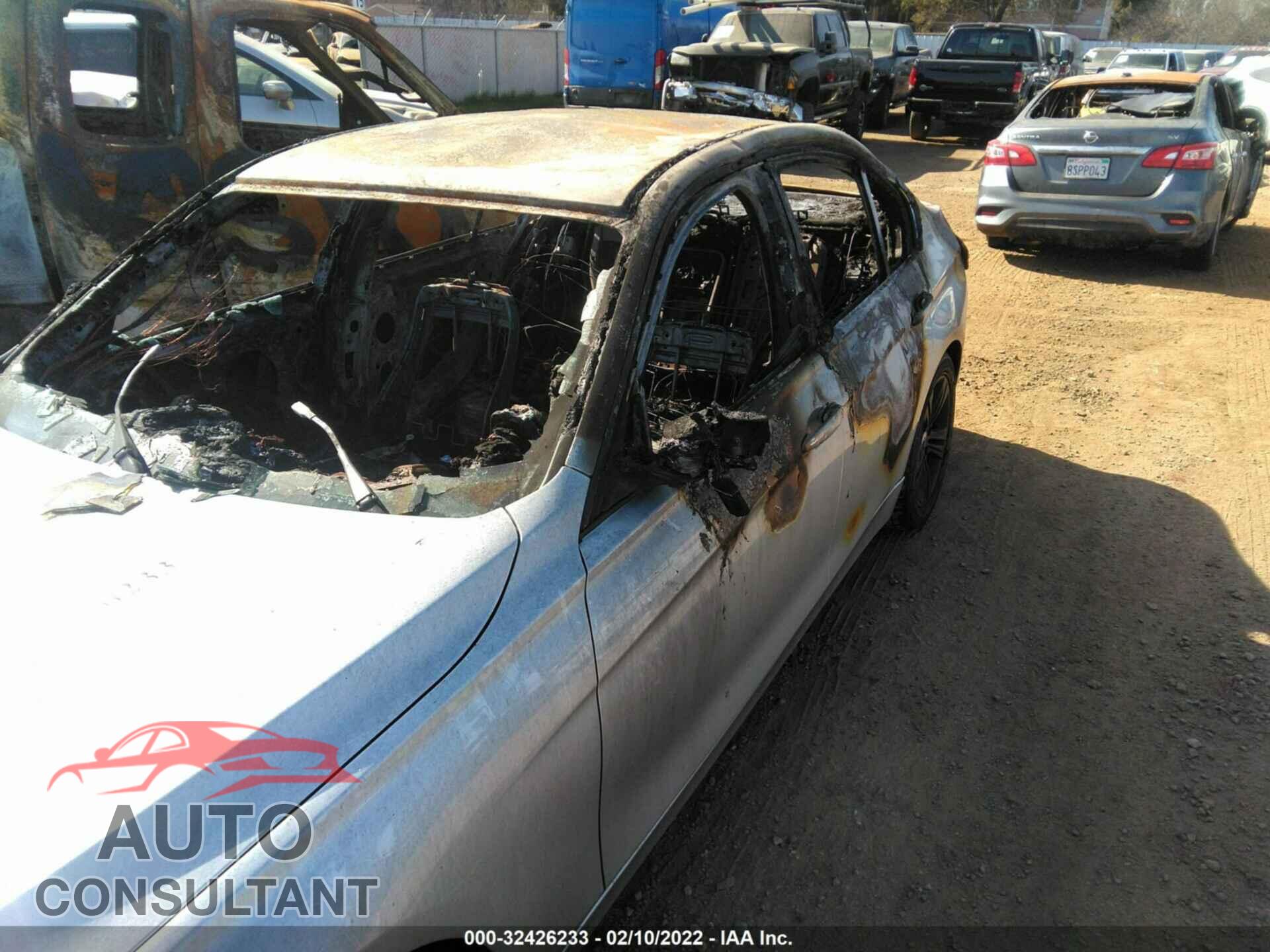 BMW 3 SERIES 2017 - WBA8D9C35HA011029