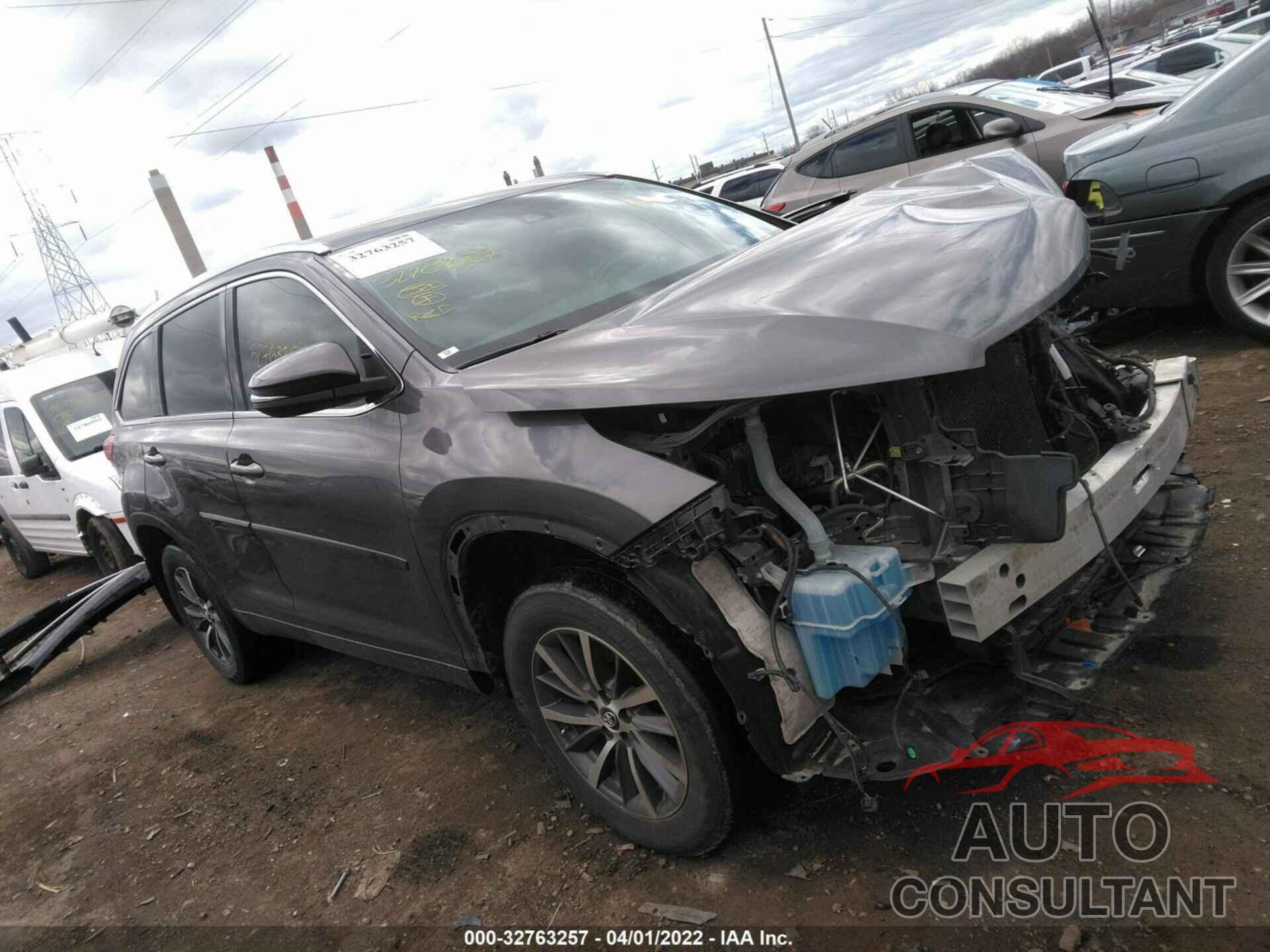 TOYOTA HIGHLANDER 2017 - 5TDJZRFH0HS521028