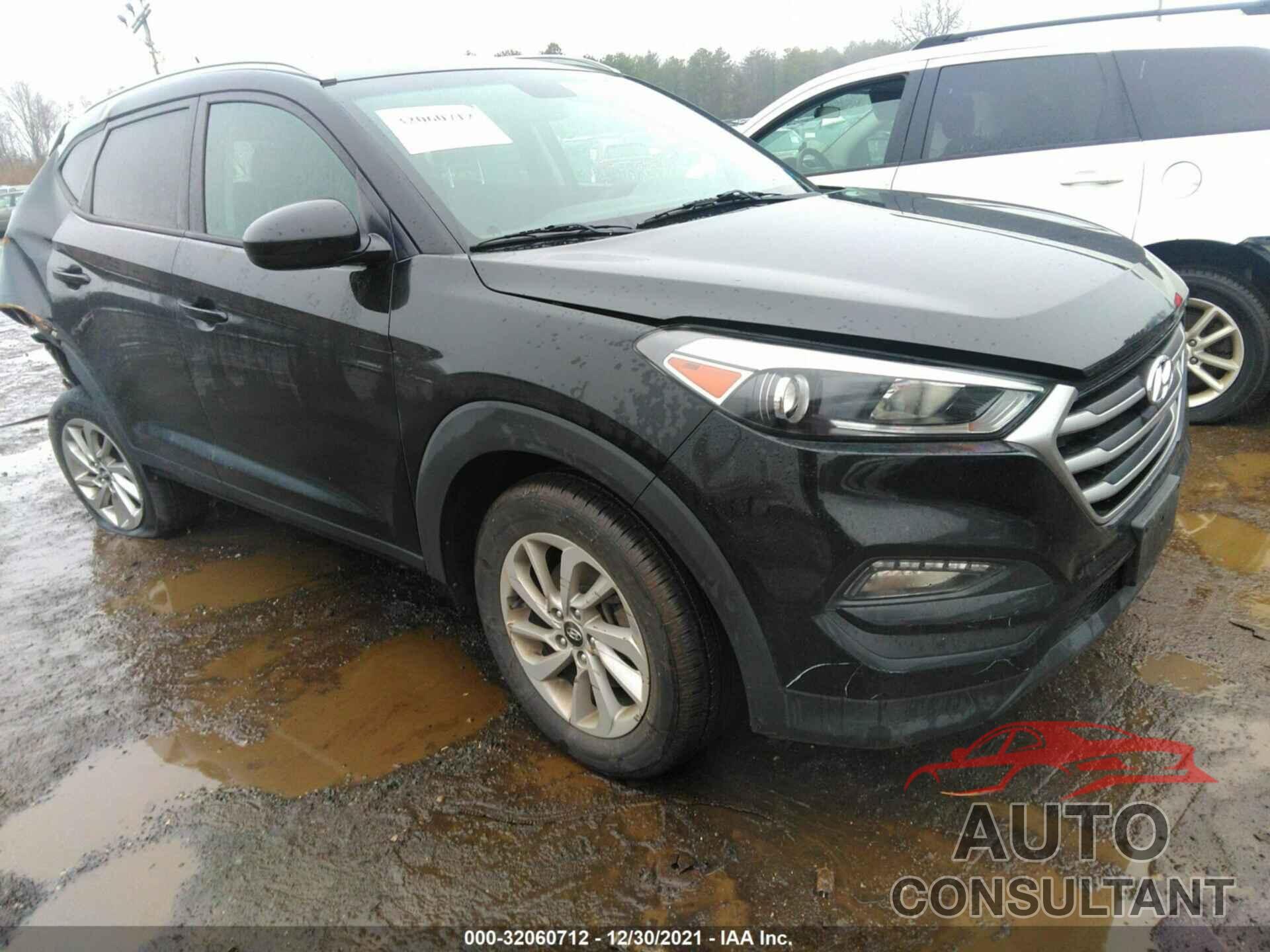 HYUNDAI TUCSON 2017 - KM8J3CA47HU543571