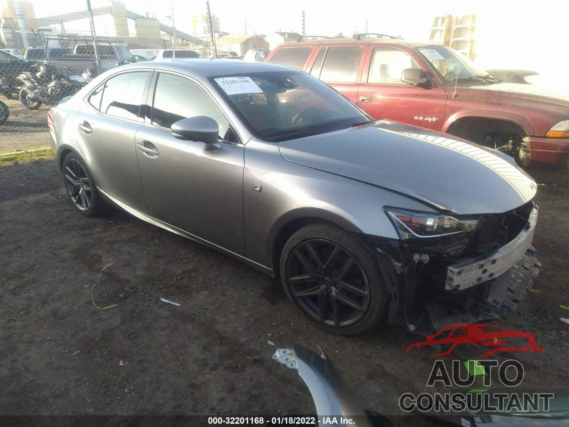 LEXUS IS 2018 - JTHBZ1D2XJ5033297