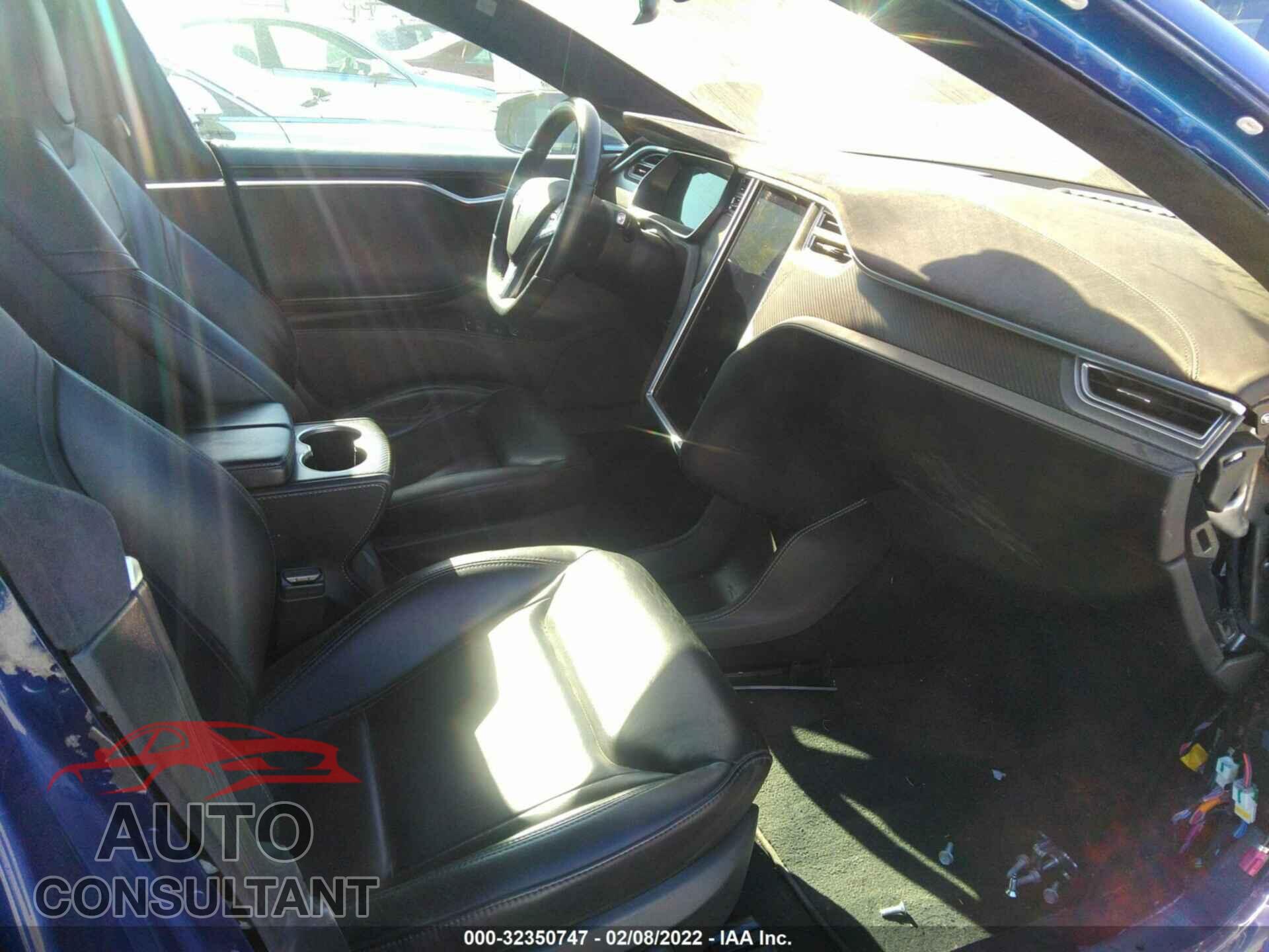 TESLA MODEL S 2016 - 5YJSA1E27GF123327