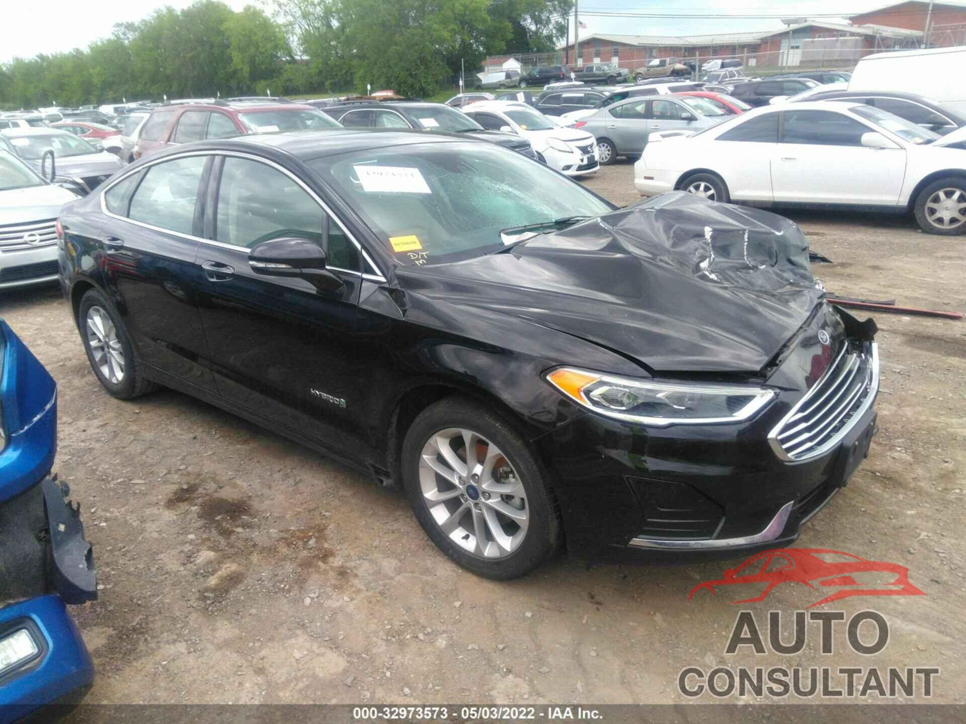 FORD FUSION HYBRID 2019 - 3FA6P0MU2KR264168