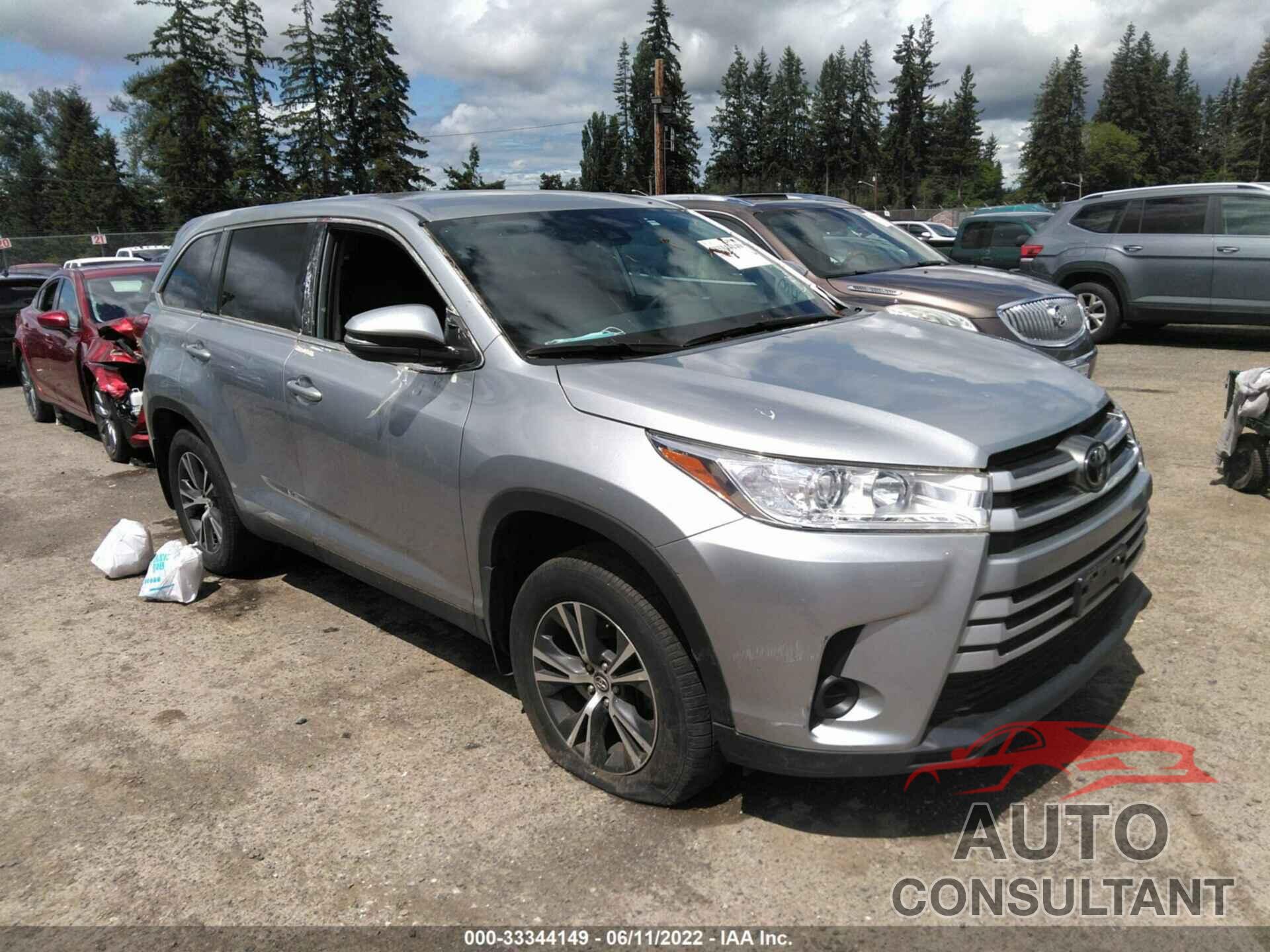 TOYOTA HIGHLANDER 2019 - 5TDBZRFH9KS990470