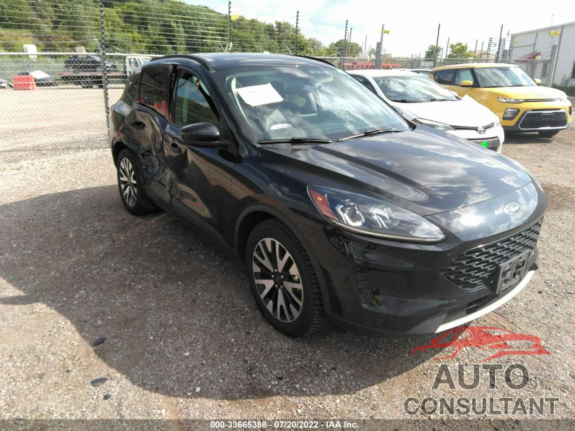 FORD ESCAPE 2020 - 1FMCU9BZ6LUA52243
