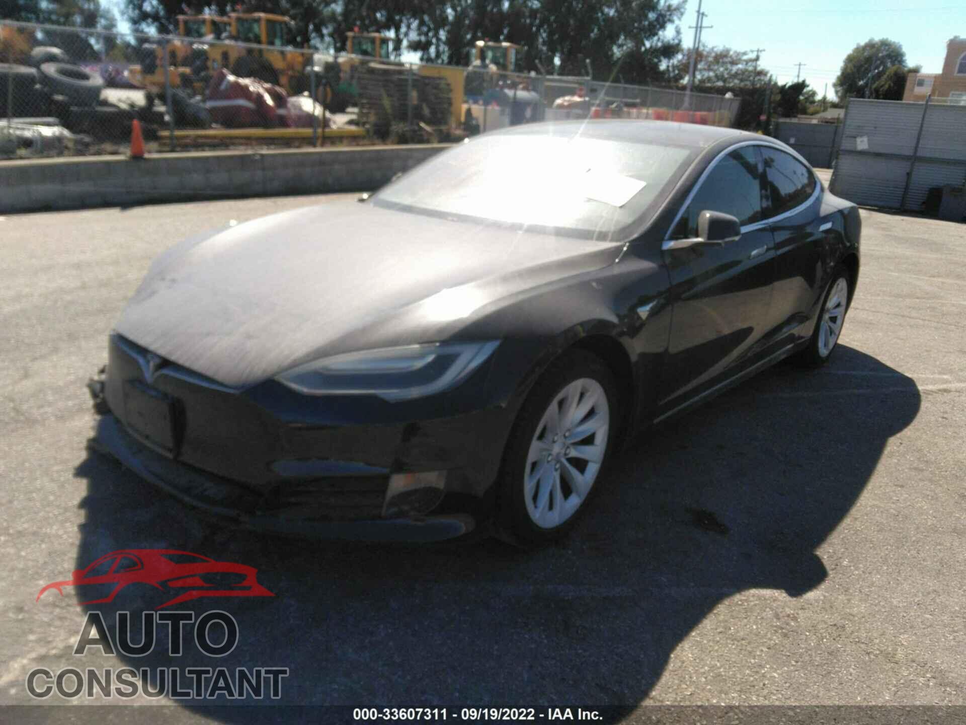 TESLA MODEL S 2017 - 5YJSA1E12HF200081