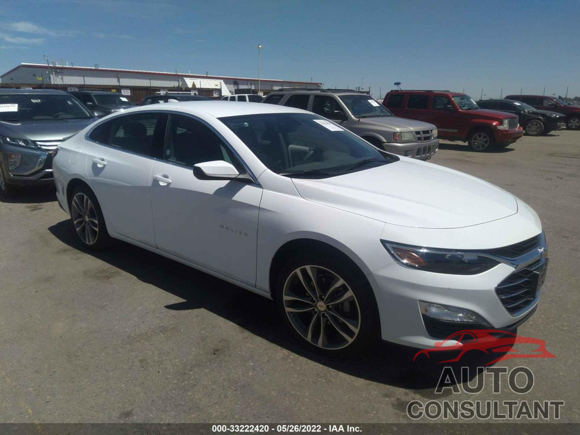 CHEVROLET MALIBU 2022 - 1G1ZD5ST4NF121269