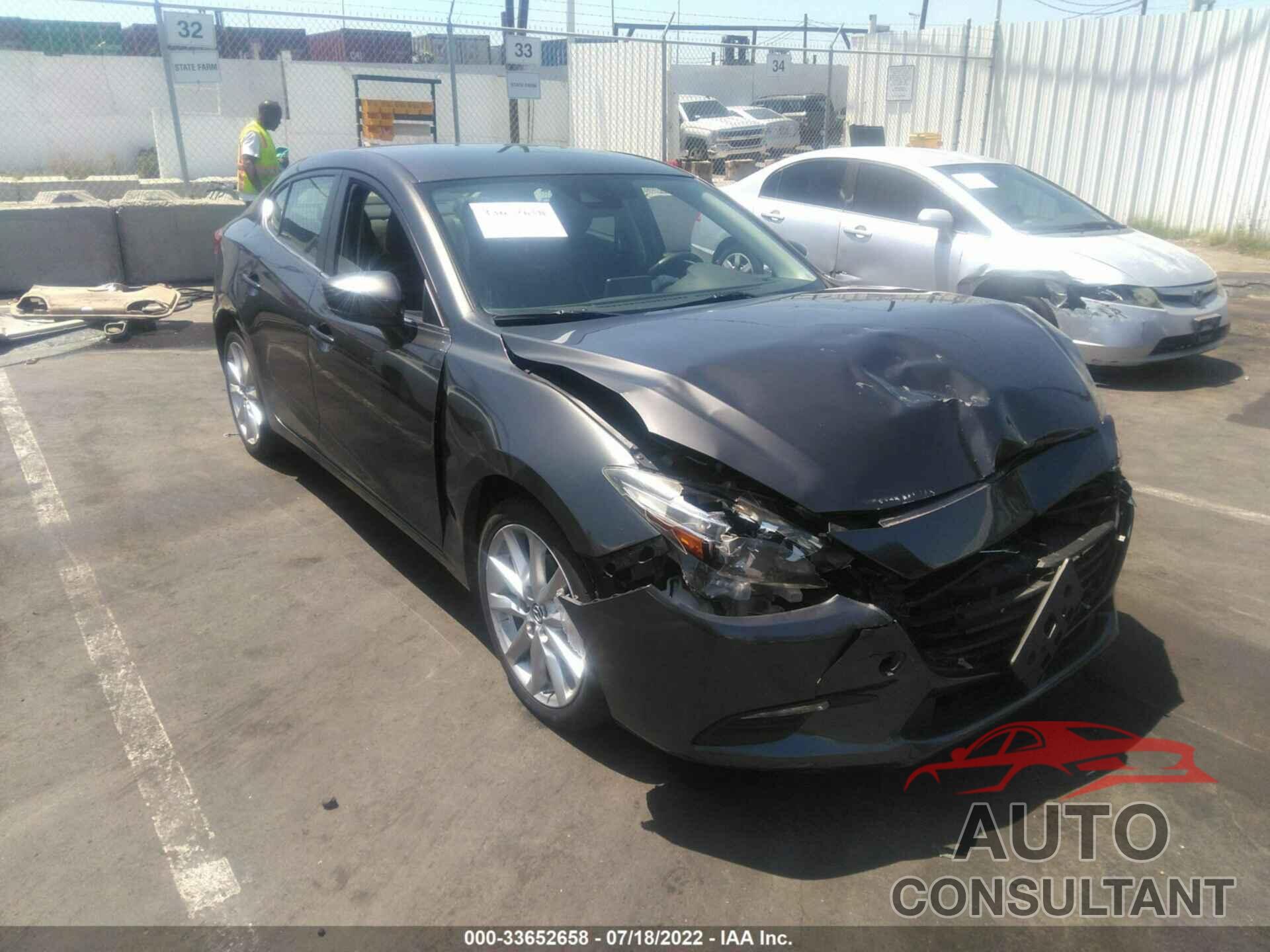 MAZDA MAZDA3 4-DOOR 2017 - 3MZBN1V70HM122725