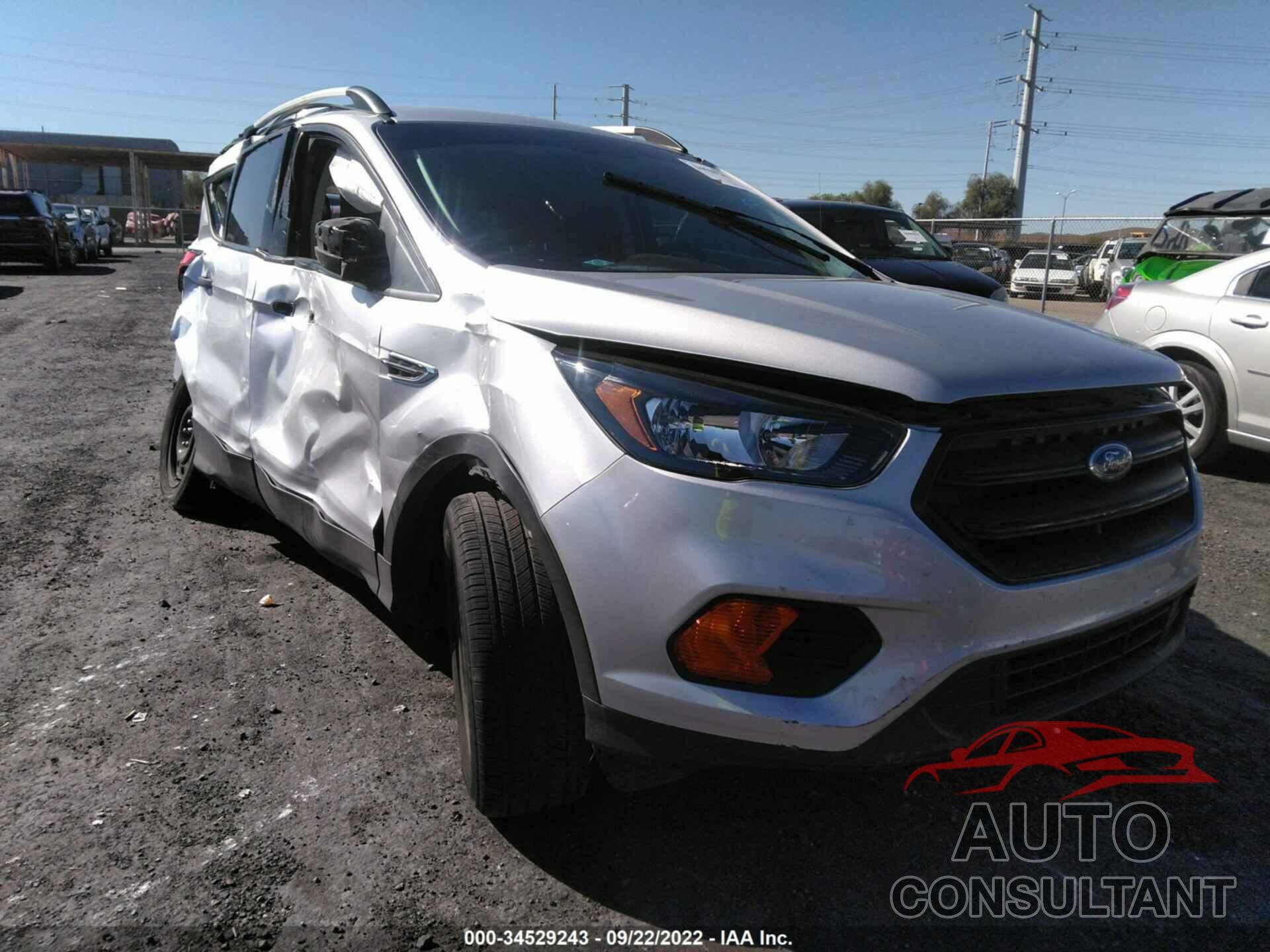 FORD ESCAPE 2019 - 1FMCU0F72KUA72038