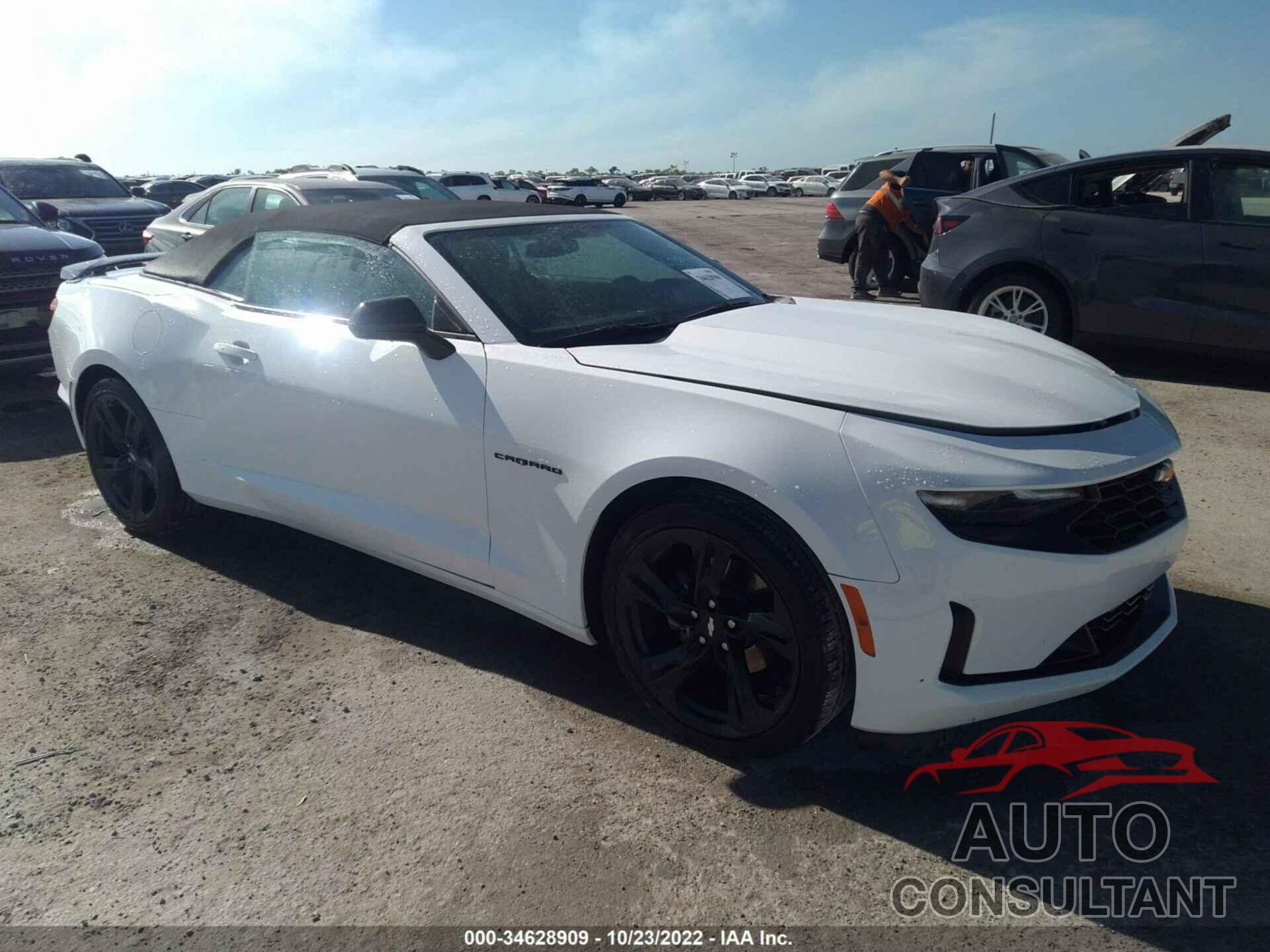 CHEVROLET CAMARO 2019 - 1G1FB3DX8K0156957