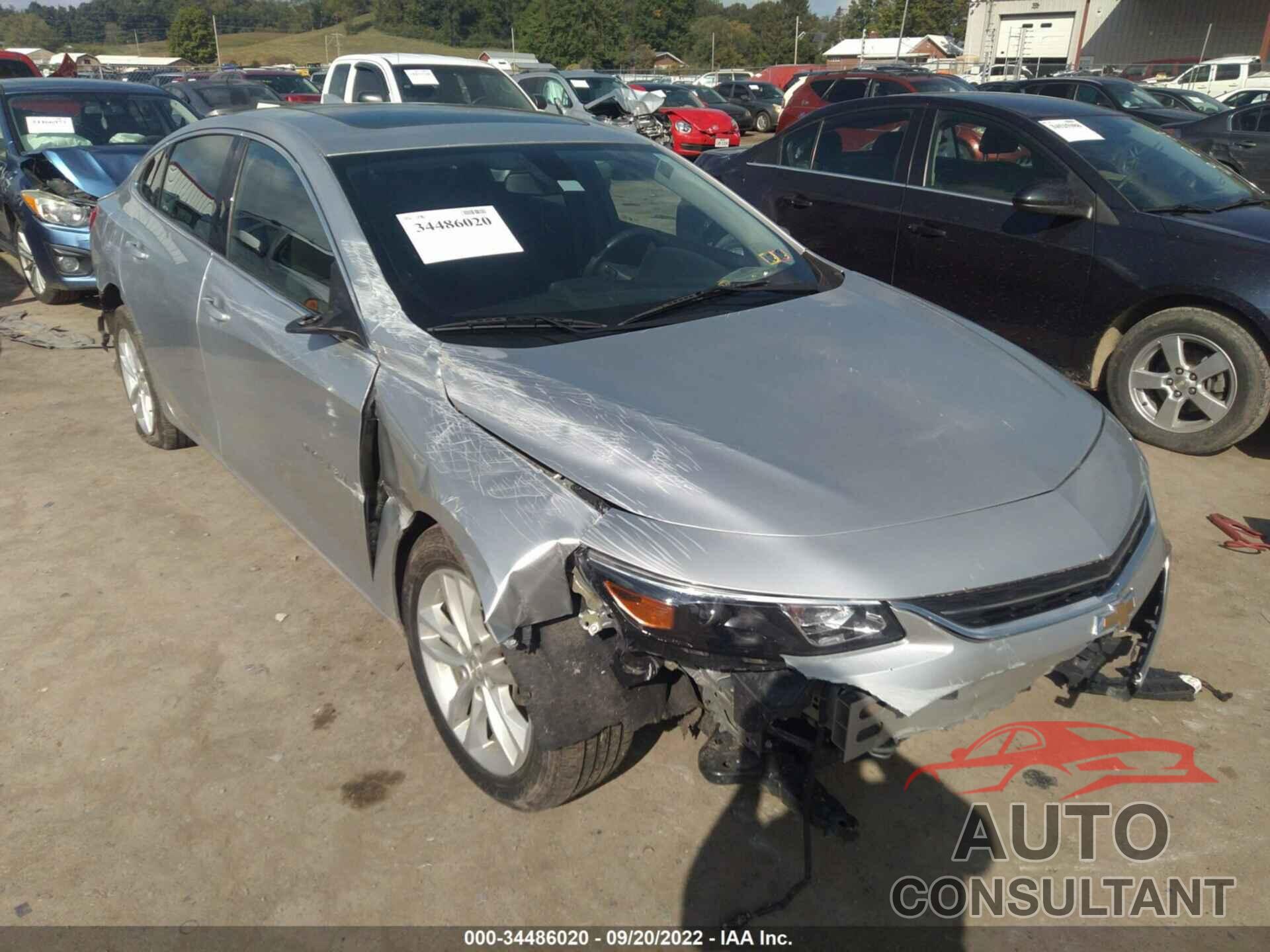 CHEVROLET MALIBU 2018 - 1G1ZD5ST4JF233337