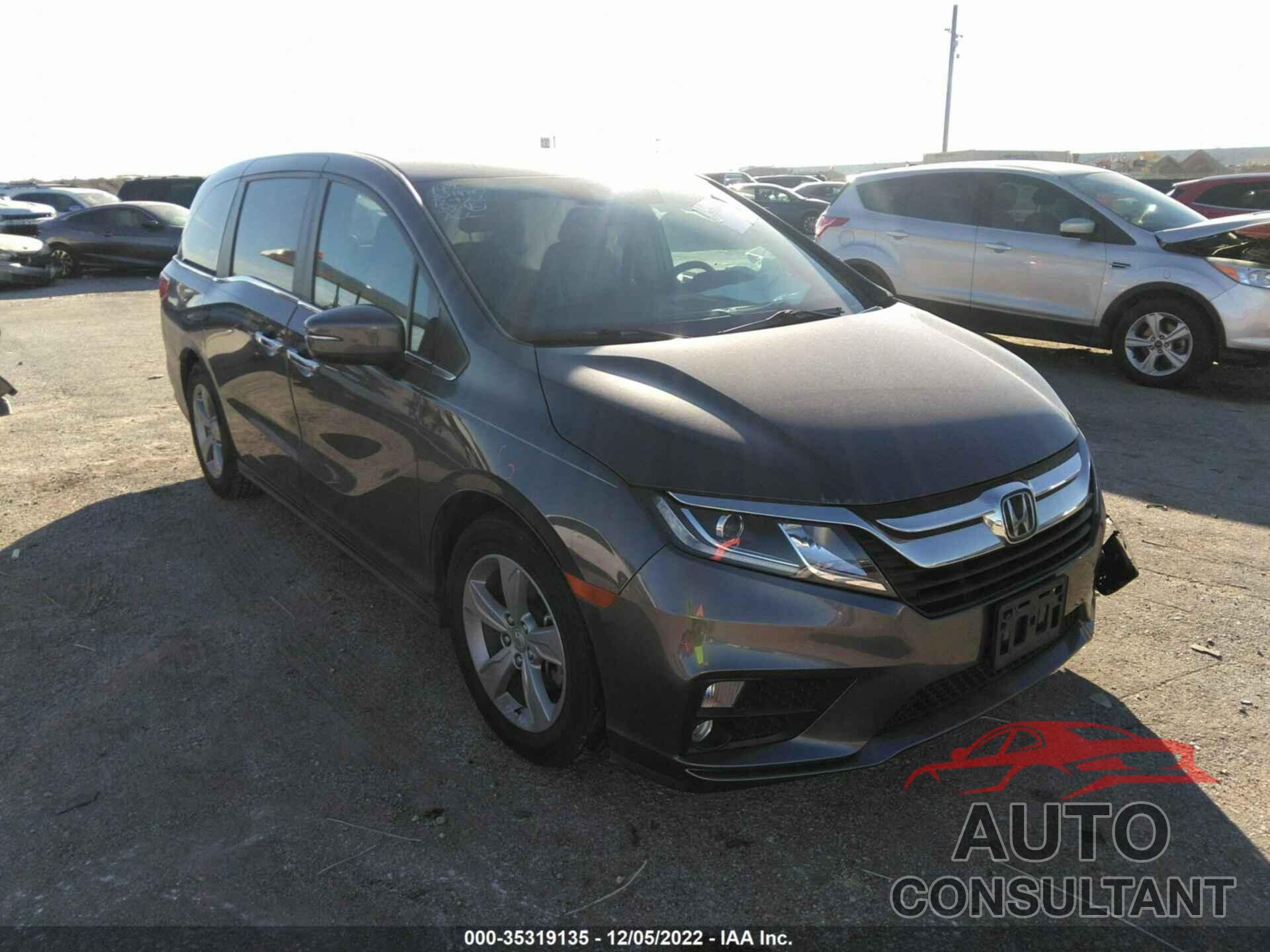 HONDA ODYSSEY 2018 - 5FNRL6H79JB083501