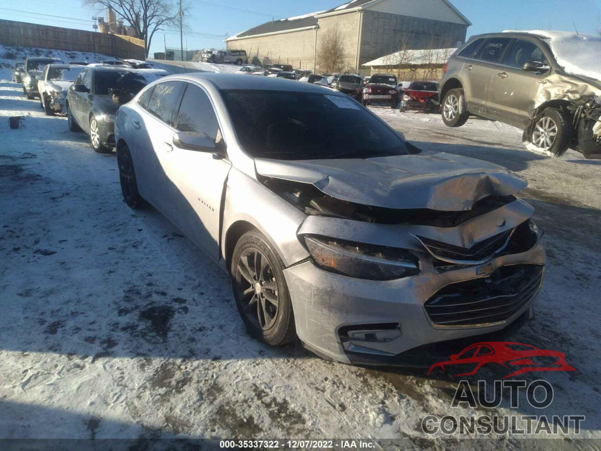 CHEVROLET MALIBU 2018 - 1G1ZD5ST4JF260120