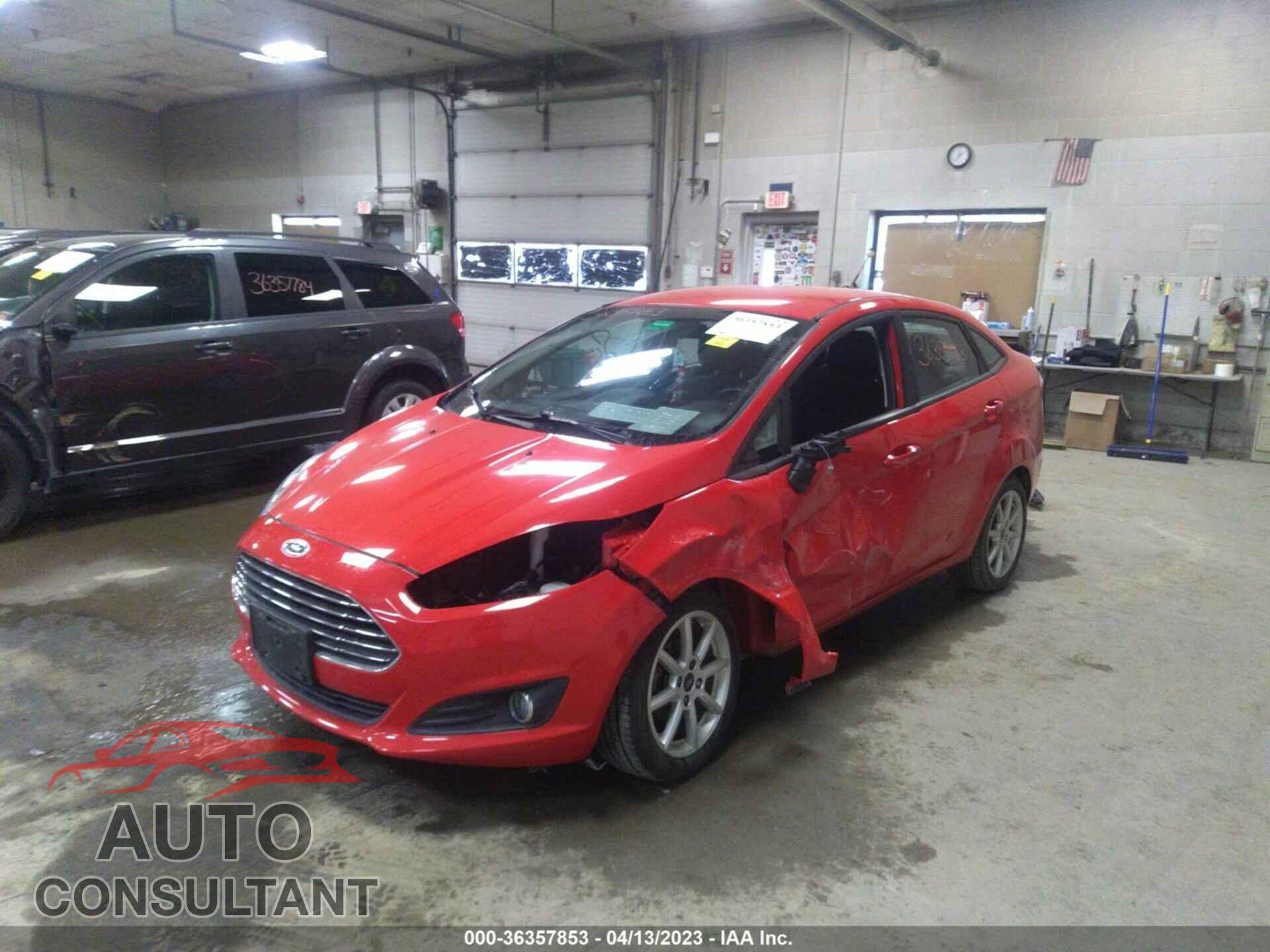 FORD FIESTA 2015 - 3FADP4BJ4FM196692